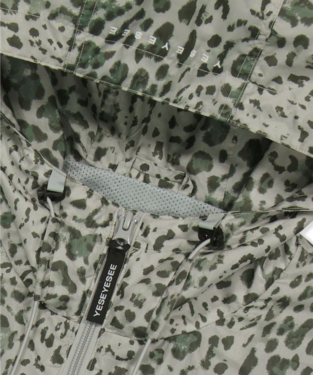 예스아이씨(YESEYESEE) Y.E.S Windbreaker Leopard