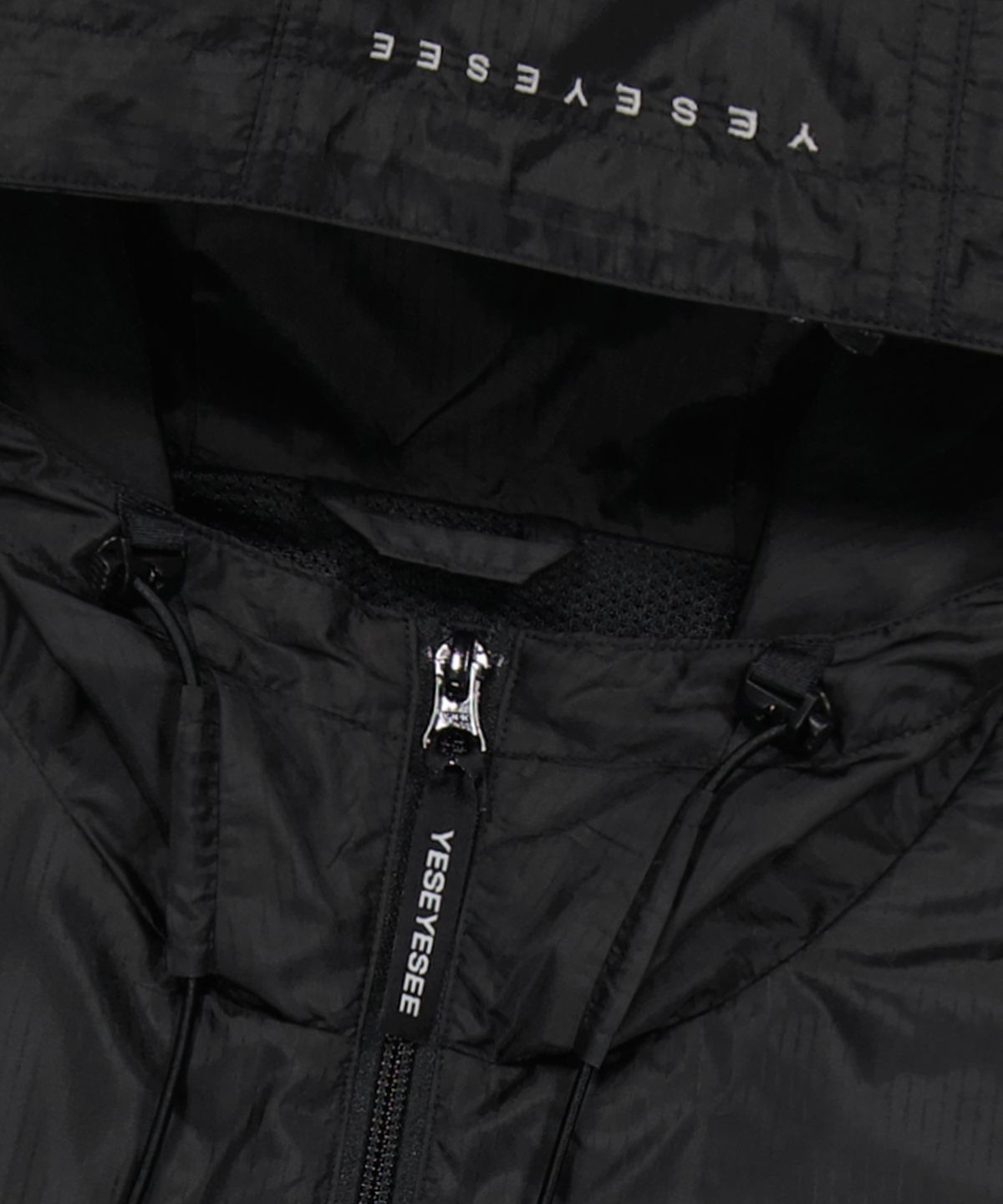 예스아이씨(YESEYESEE) Y.E.S Windbreaker Black