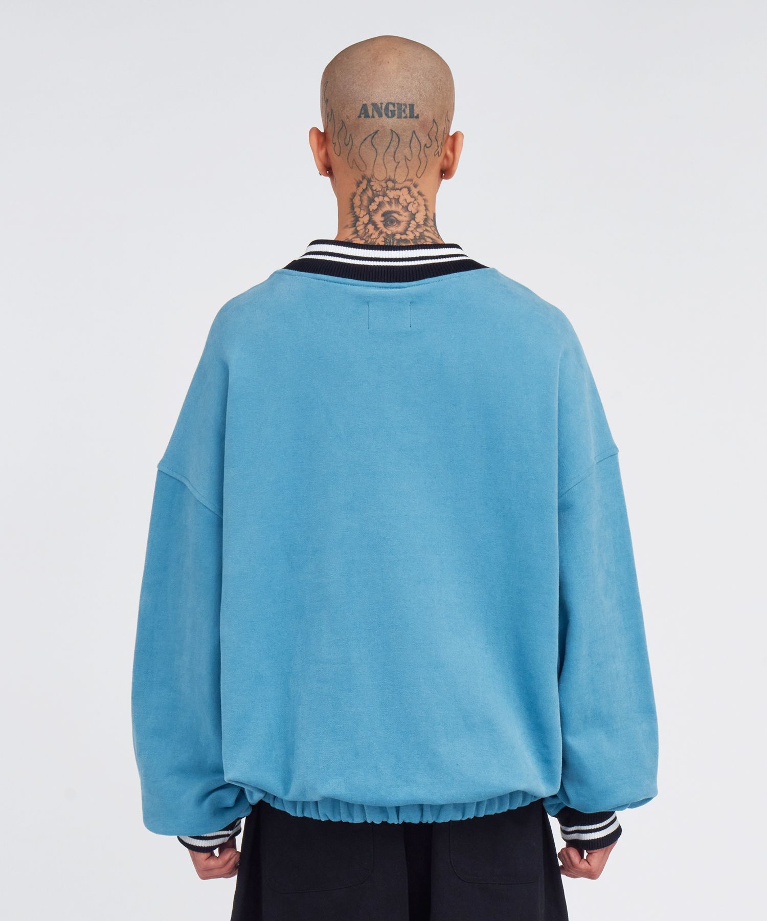 【AJO AJOBYAJO】23FW★ Arch Logo V-Neck Sweatshirt MUSINSA | AJOBYAJO Arch Logo V-Neck Sweatshirt [SKY BLUE]