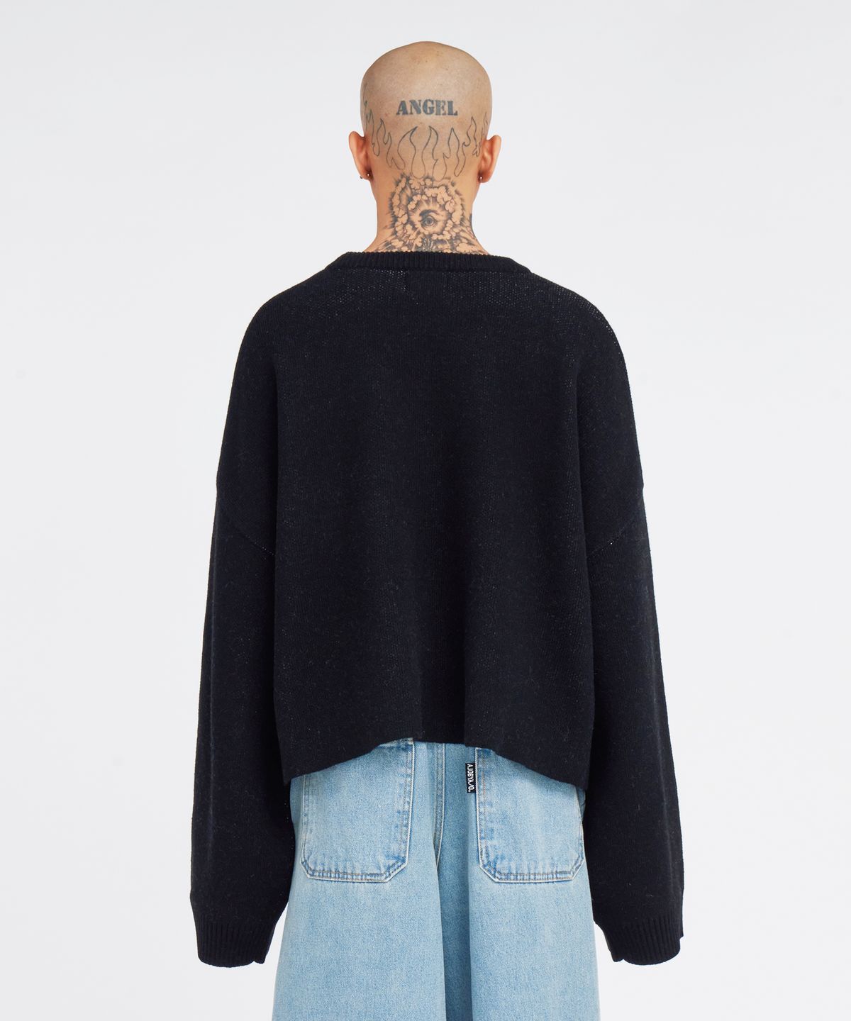 아조바이아조(AJOBYAJO) [PBA] Total Logo Cropped Sweater [BLACK]