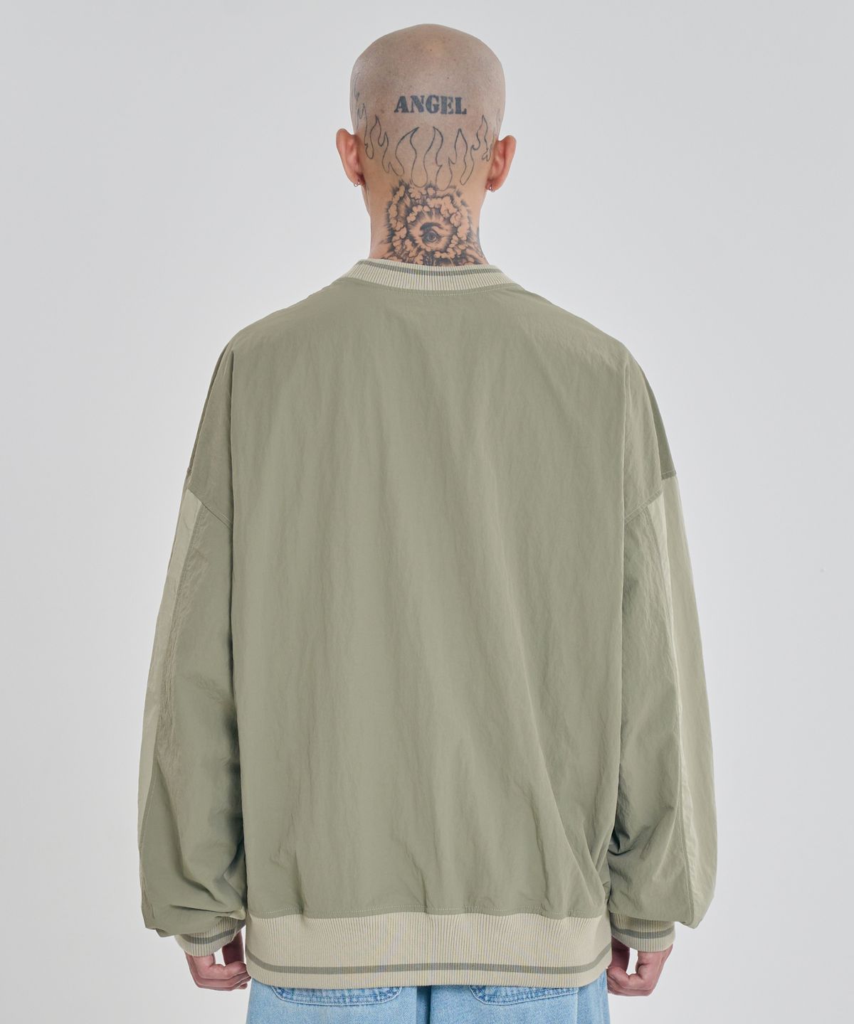 아조바이아조(AJOBYAJO) [PBA] Total Logo Nylon Sweatshirt [BEIGE]