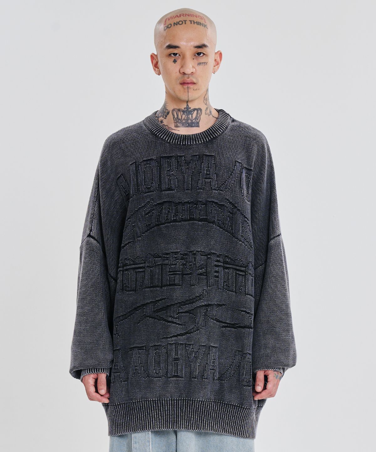 아조바이아조(AJOBYAJO) [PBA] Five AJO Logos Washed Sweater [BLACK]