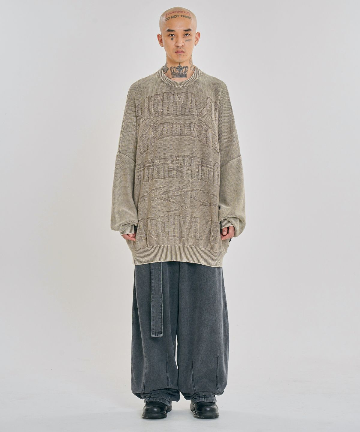 아조바이아조(AJOBYAJO) [PBA] Five AJO Logos Washed Sweater [KHAKI]