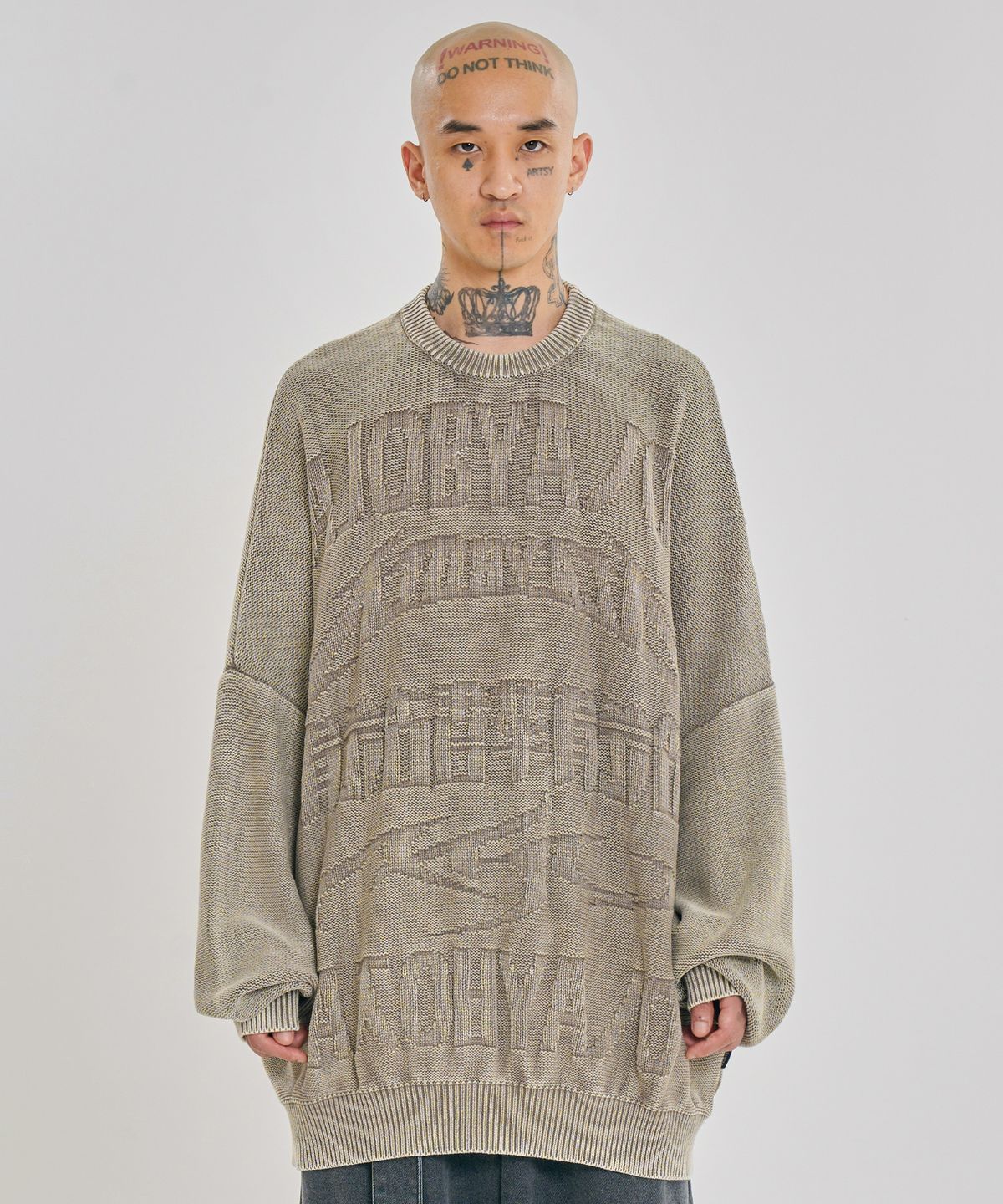 아조바이아조(AJOBYAJO) [PBA] Five AJO Logos Washed Sweater [KHAKI]