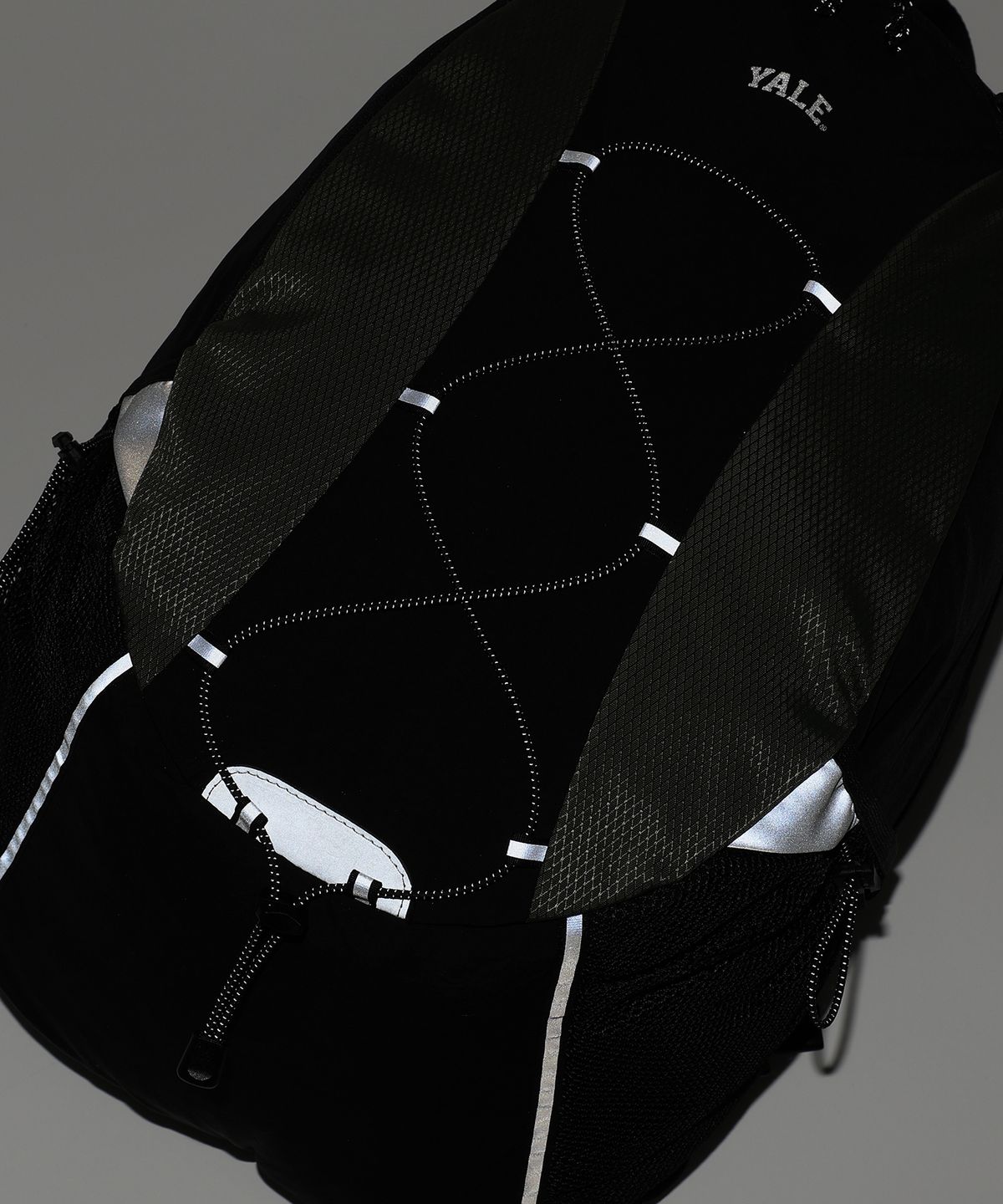 예일(YALE) 2 TONE ARCH REFLECTIVE PACK KHAKI