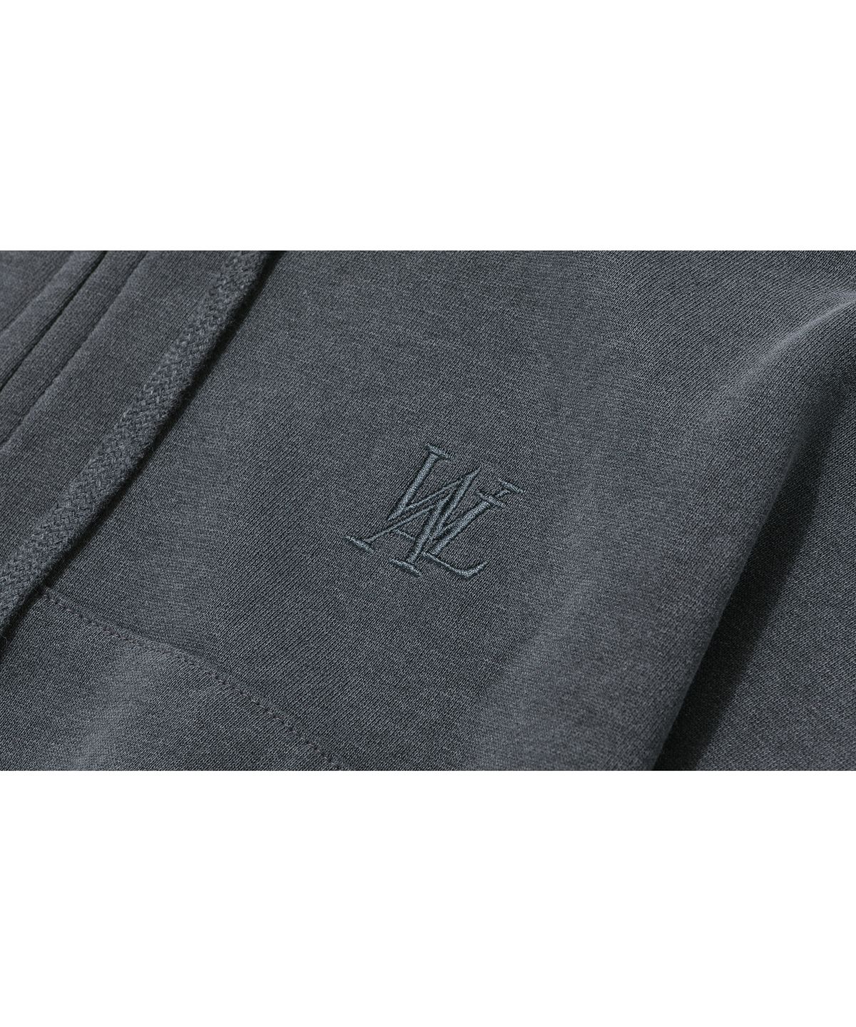 우알롱(WOOALONG) Signature pigment crop hood zip-up - CHARCOAL GREY