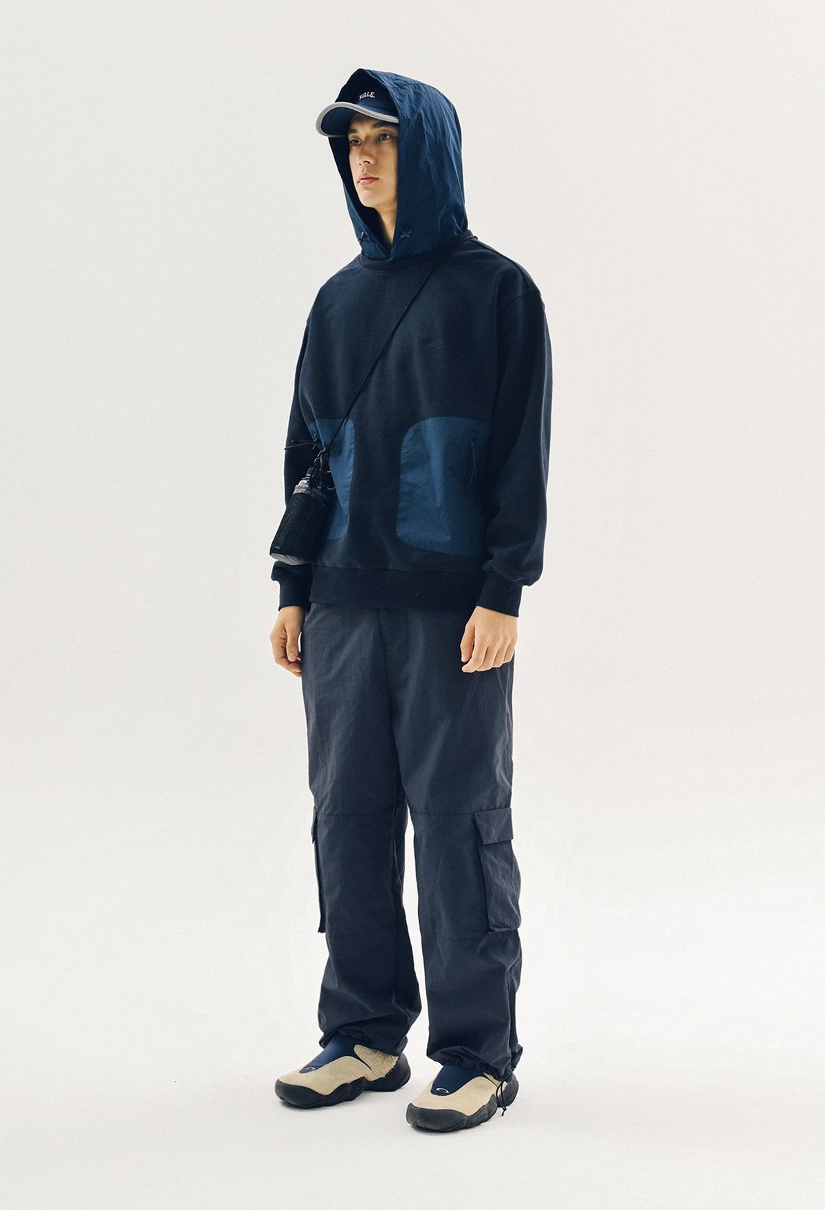 예일(YALE) [ONEMILE WEAR] 페브릭 믹스 스포티 후드 네이비