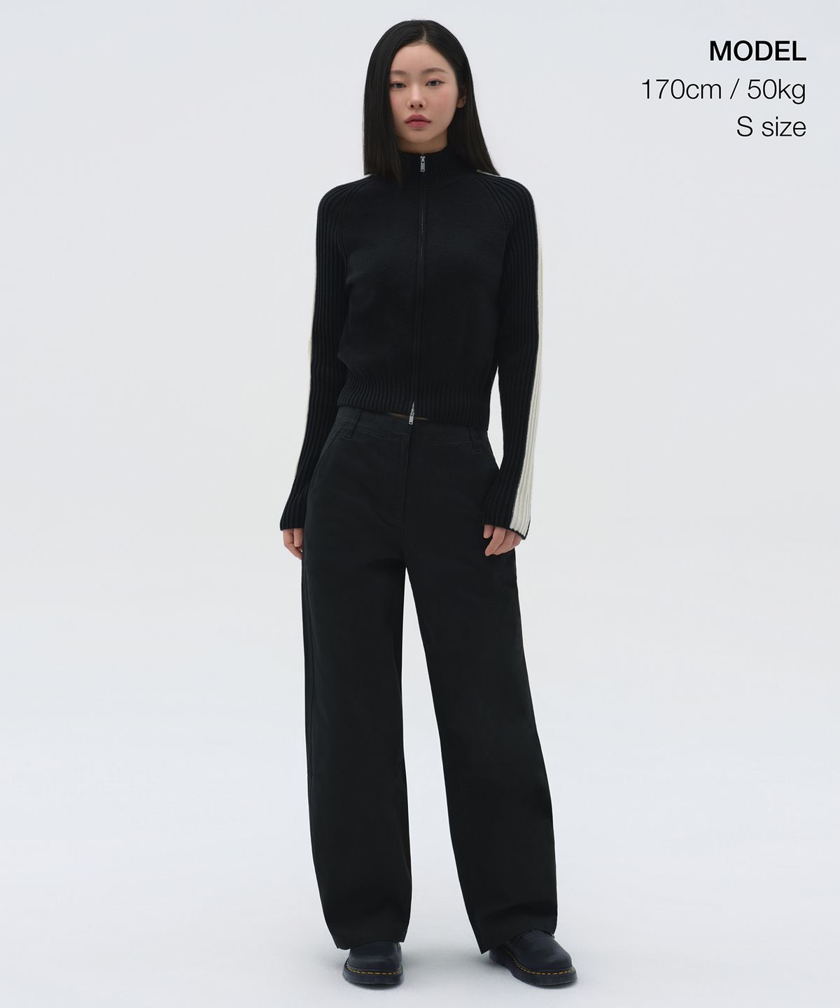 무신사 스탠다드 우먼(MUSINSA STANDARD WOMAN) 우먼즈 트랙 니트 집업 [블랙]
