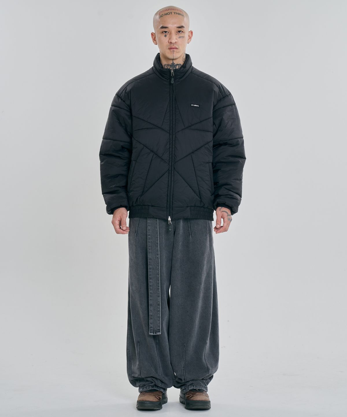 아조바이아조(AJOBYAJO) Star Padded Jacket [BLACK]