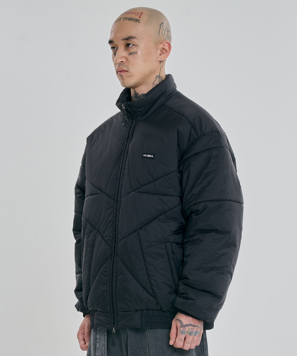 아조바이아조(AJOBYAJO) Star Padded Jacket [BLACK]