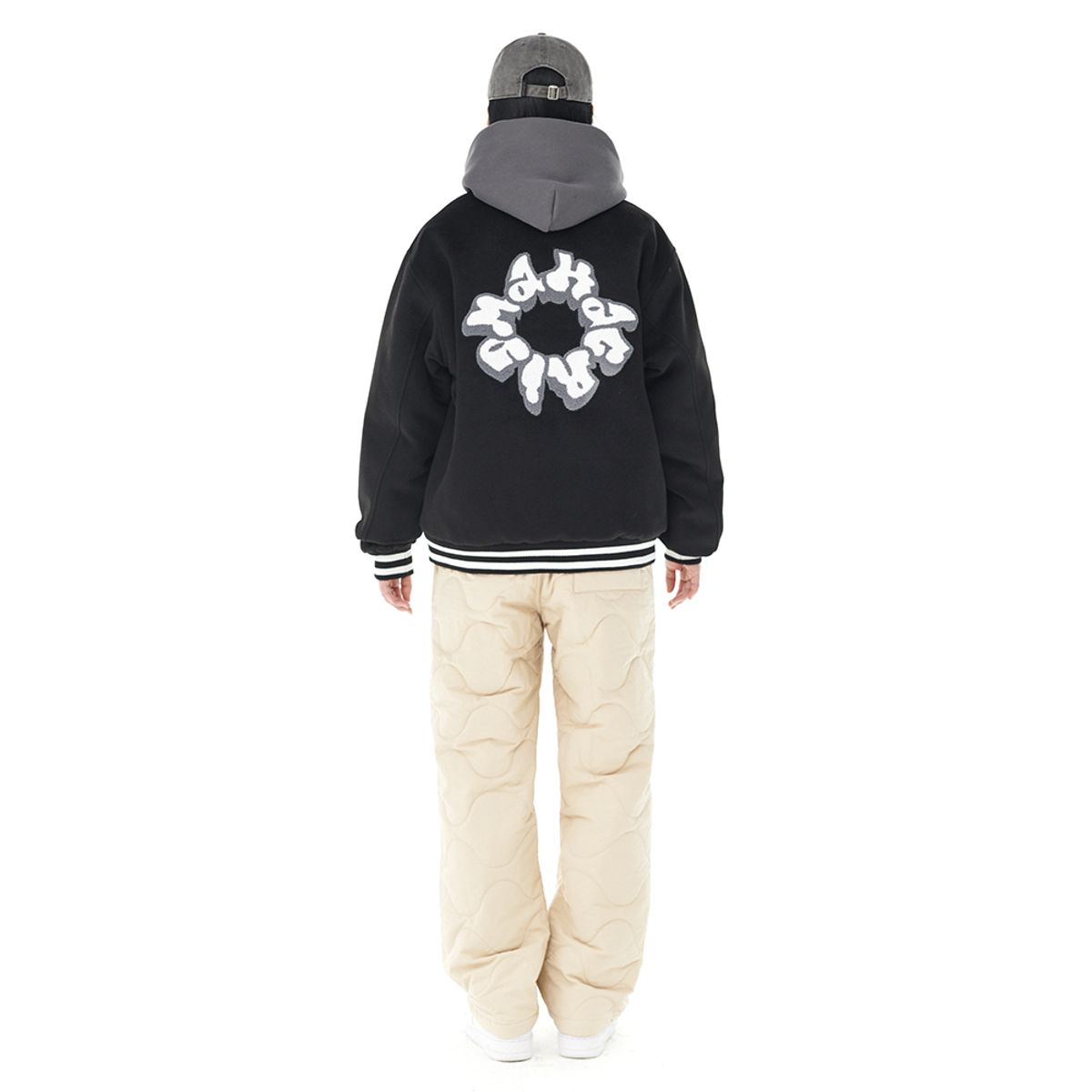 마하그리드(MAHAGRID) THROW UP VARSITY JACKET BLACK(MG2DFMJ242A)