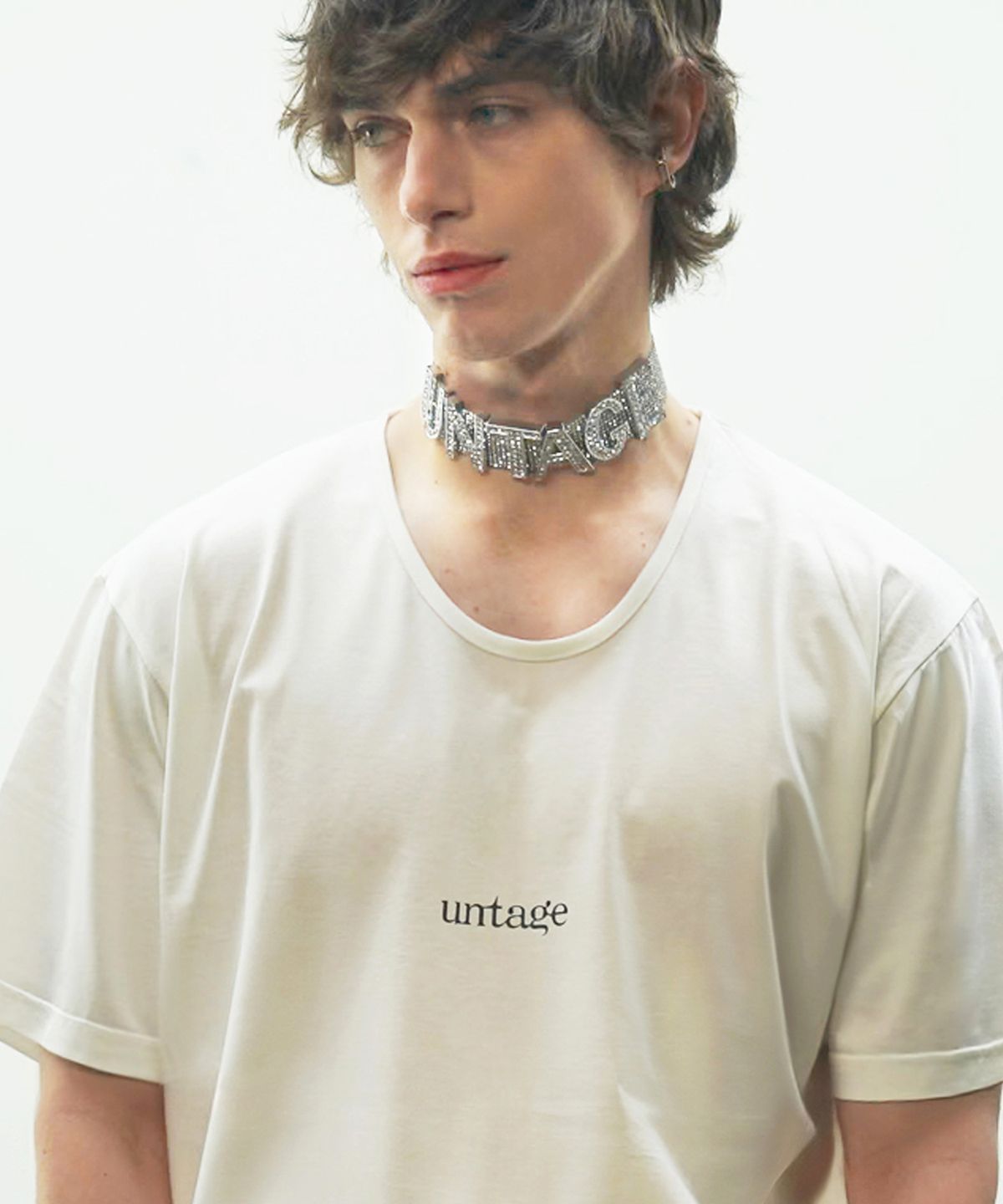 언티지(UNTAGE) 텐셀 로고 프린트 반팔 티셔츠[White(UNISEX)]_UTT-ST31