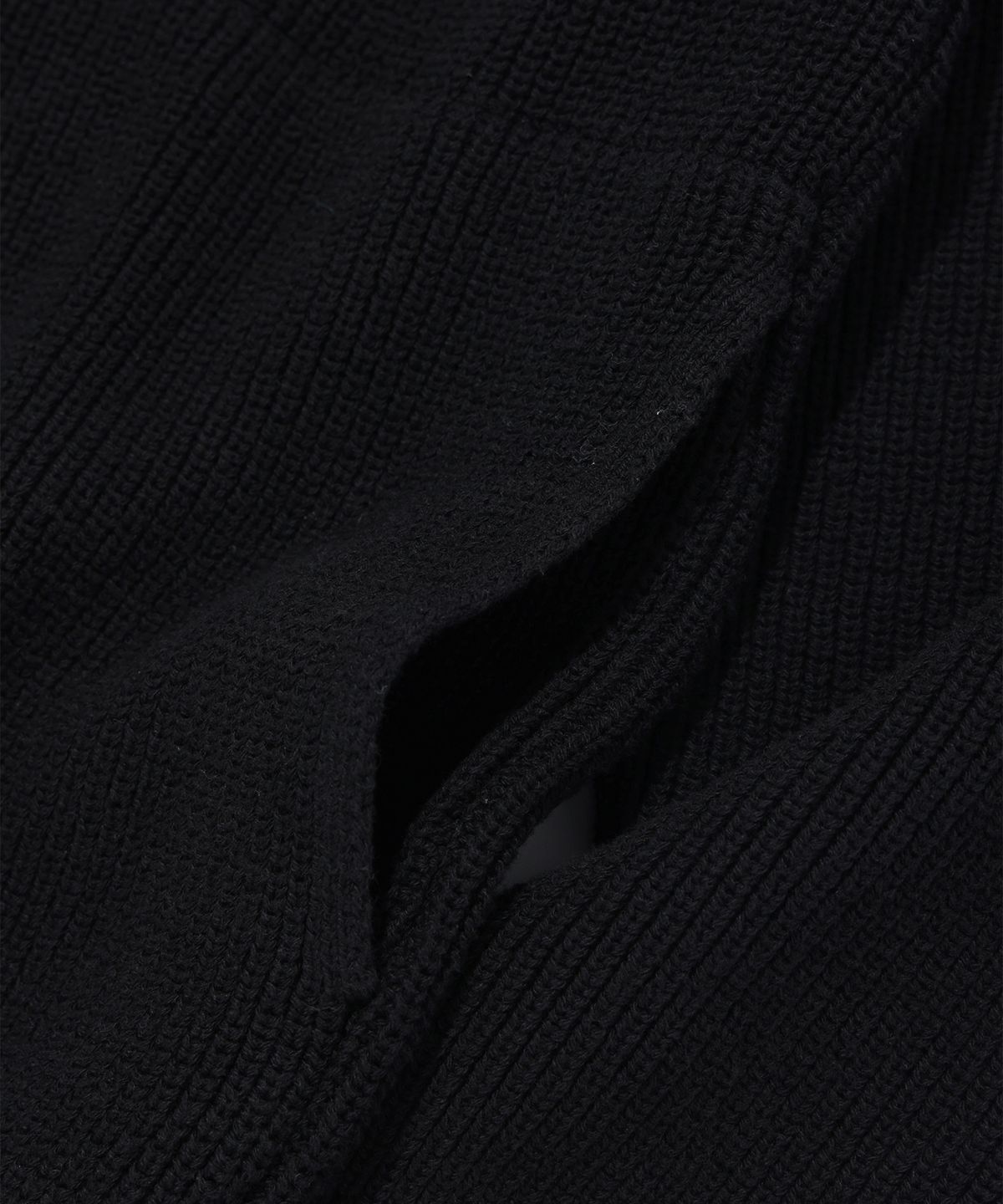 사운즈라이프(SOUNDSLIFE) Hoodie Half Neck Knit Black