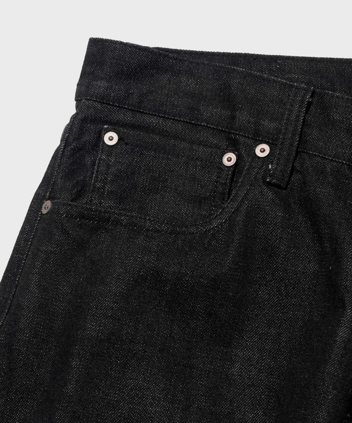 아웃스탠딩(OUTSTANDING) 30’S CINCH BACK SELVEDGE WIDE PANTS_BLACK