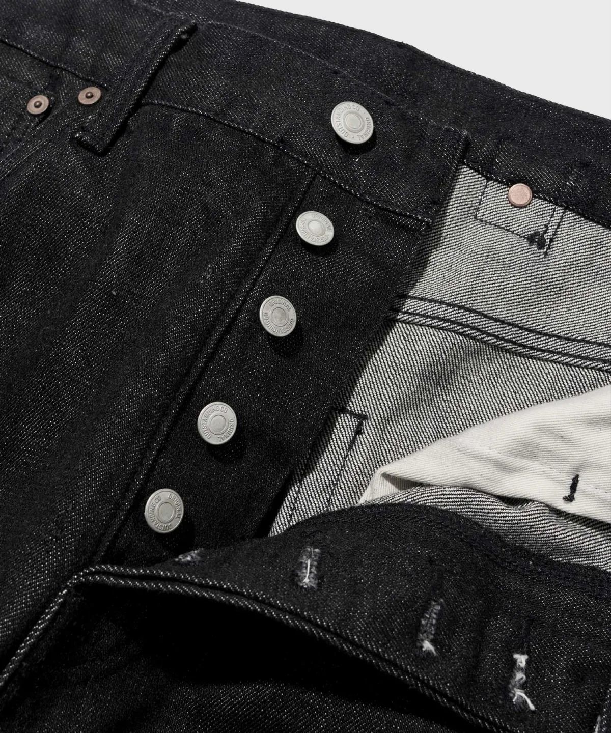 아웃스탠딩(OUTSTANDING) 30’S CINCH BACK SELVEDGE WIDE PANTS_BLACK
