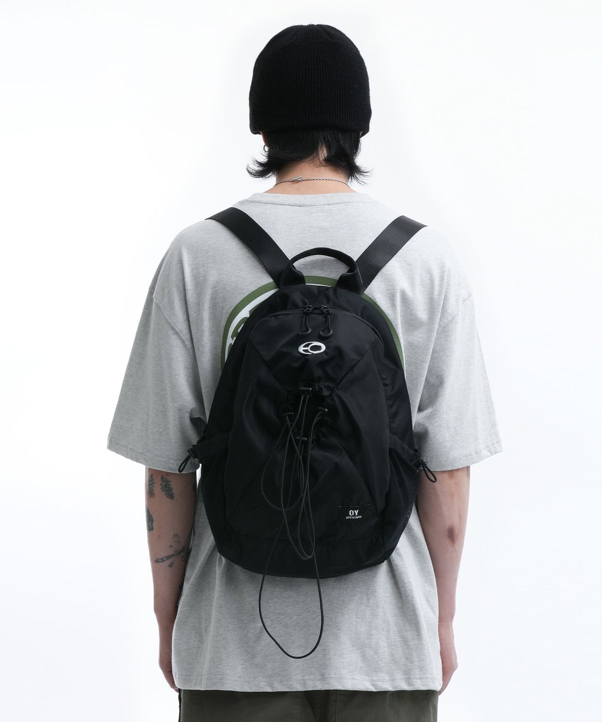 오픈야드(오와이)(OPENYARD(OY)) 4 STRING SYMBOL LOGO BACKPACK-BLACK
