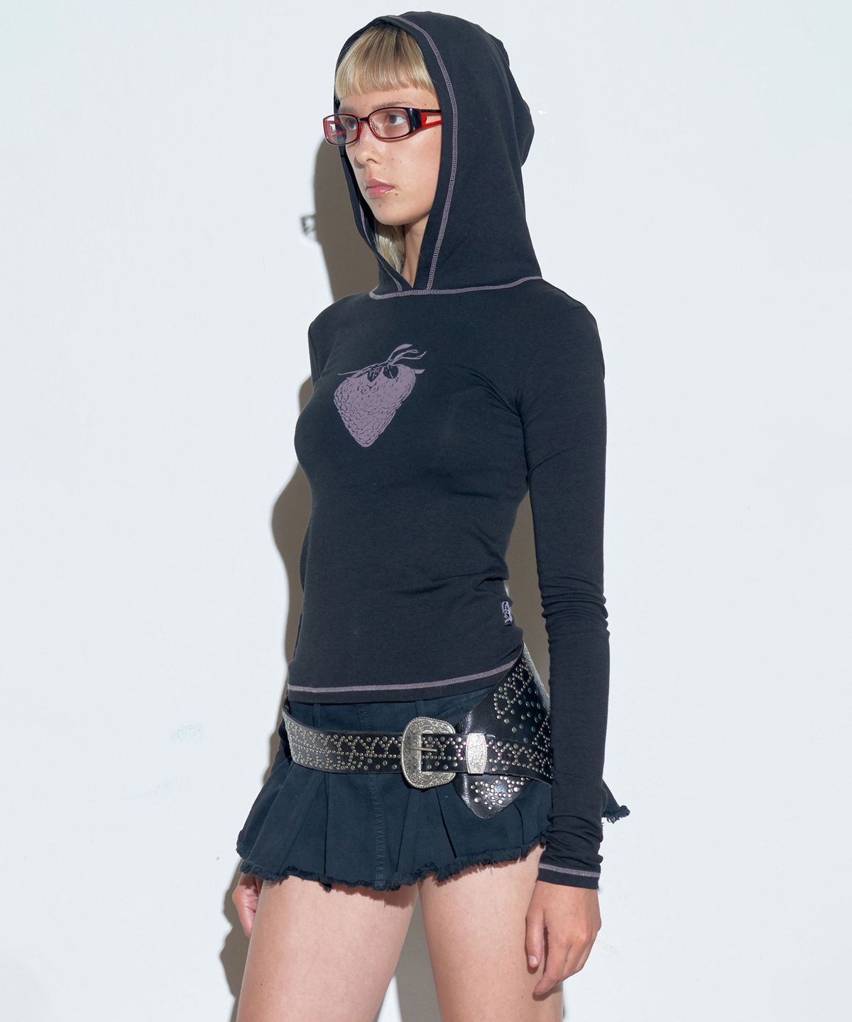 스컬프터(SCULPTOR) Strawberry Hoodie Black