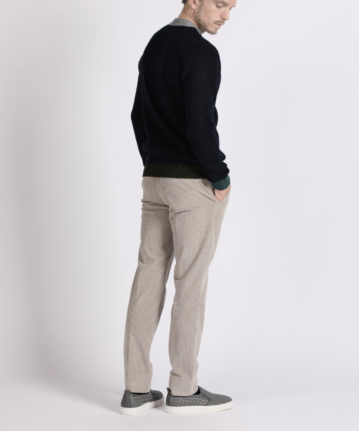 빠니깔레(PANICALE) 네이비 컬러배색 크루넥 니트