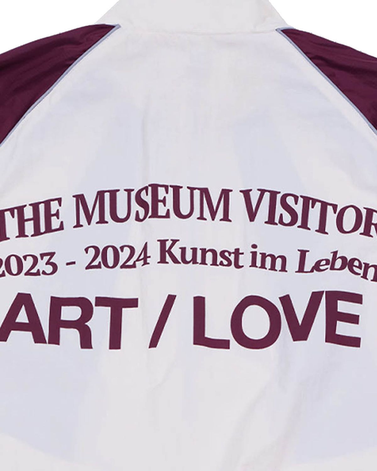 더뮤지엄비지터(THEMUSEUMVISITOR) REFLECTIVE LINE RAGLAN WINDBREAKER (RED)