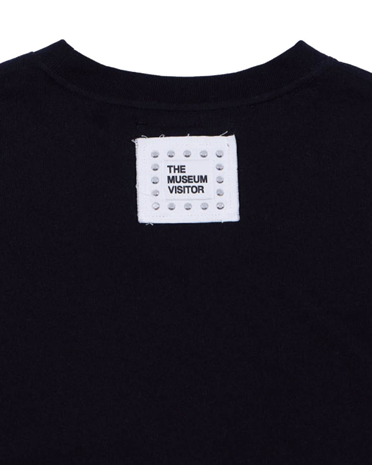 더뮤지엄비지터(THEMUSEUMVISITOR) BLURRED HEART PRINTED LONG SLEEVE (BLACK)