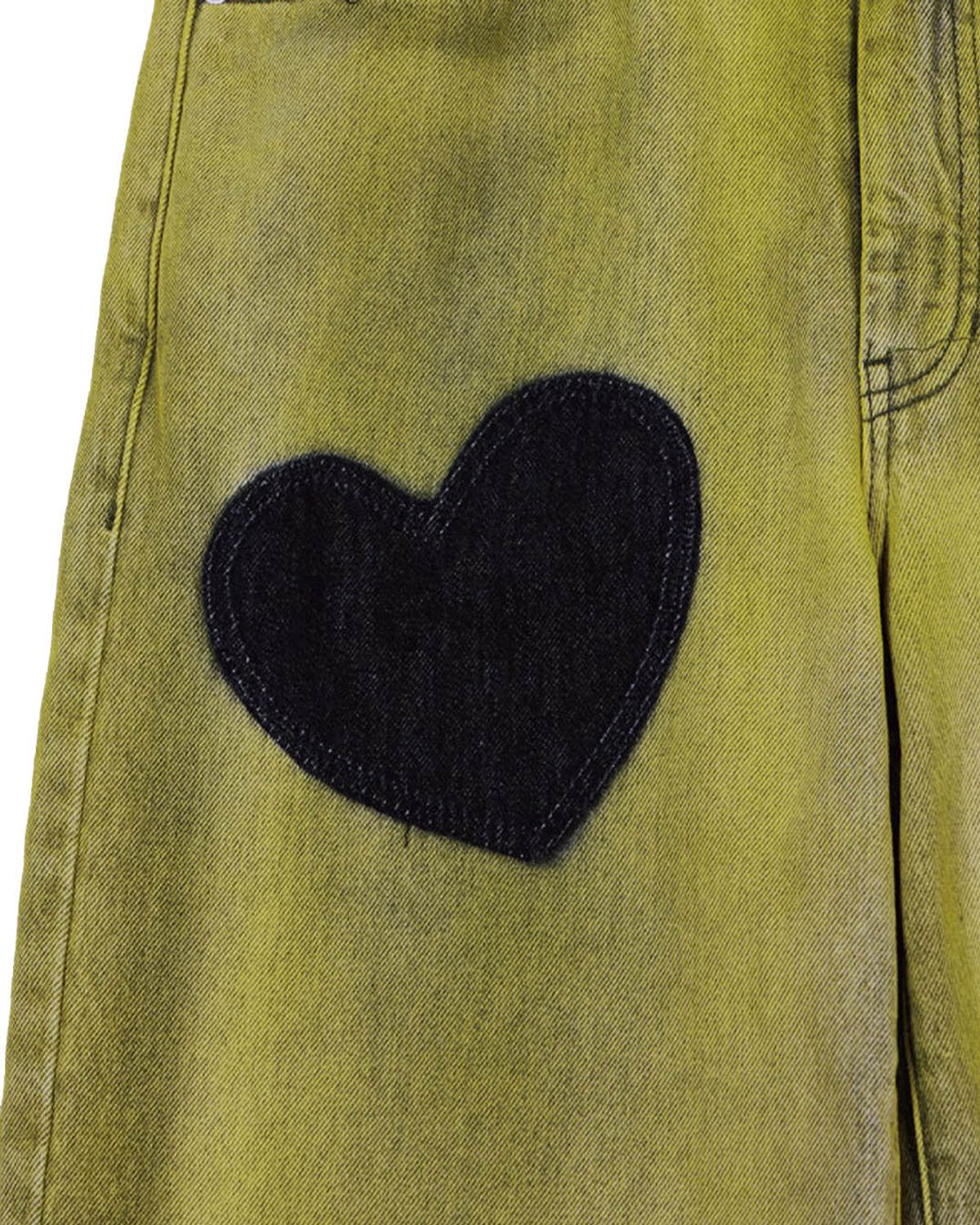 더뮤지엄비지터(THEMUSEUMVISITOR) HEART BLEACHED DENIM PANTS (YELLOW)