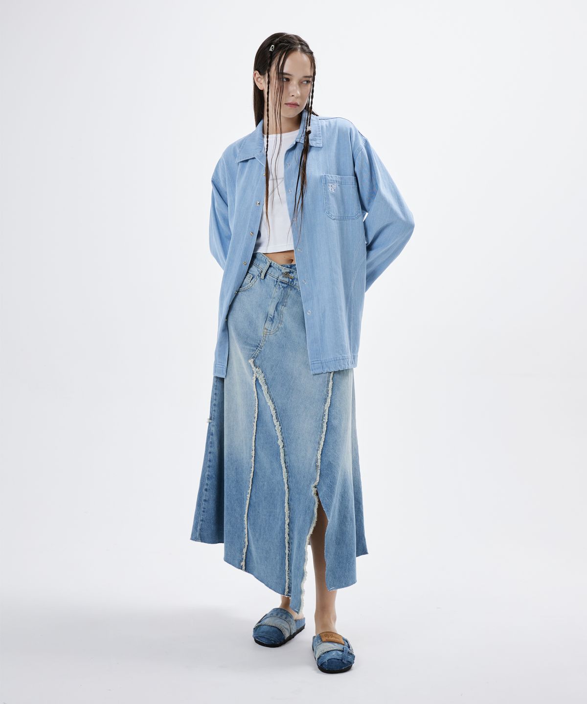 알에스에스씨(RSSC) CURVY STITCHED DENIM SHIRT - LIGHT DENIM