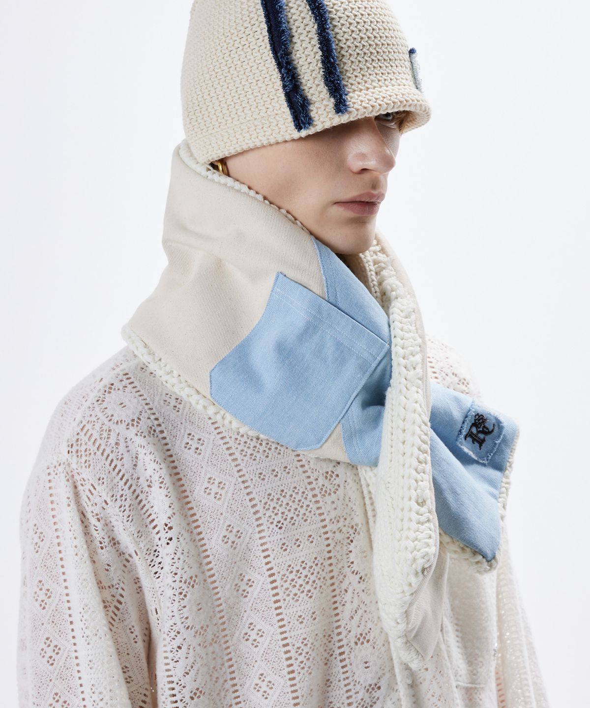 알에스에스씨(RSSC) DENIM & KNIT REVERSIBLE MUFFLER - IVORY/LIGHT DENIM