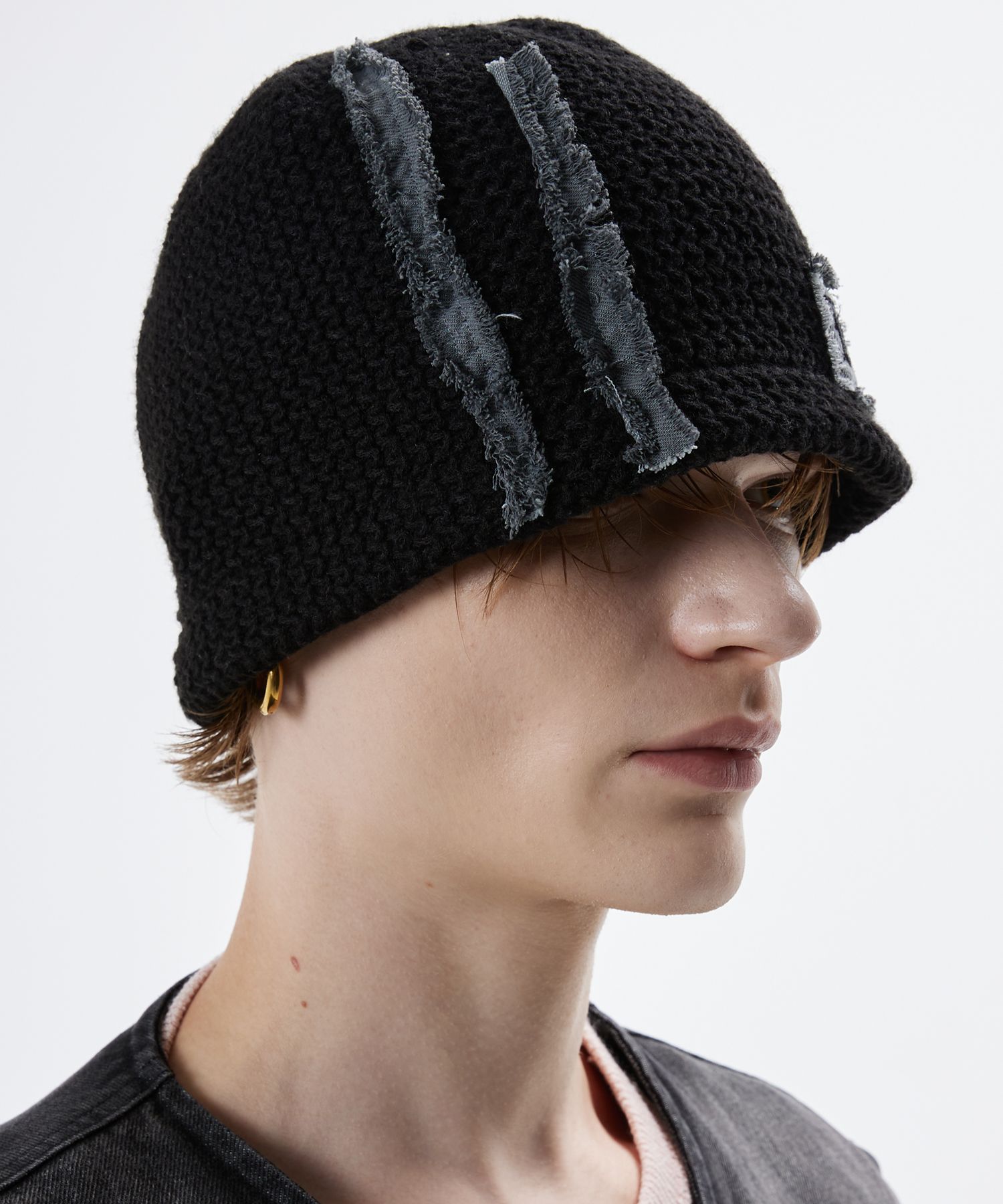 MUSINSA公式 | RSSC DENIM PATCHED KNIT BEANIE - BLACK