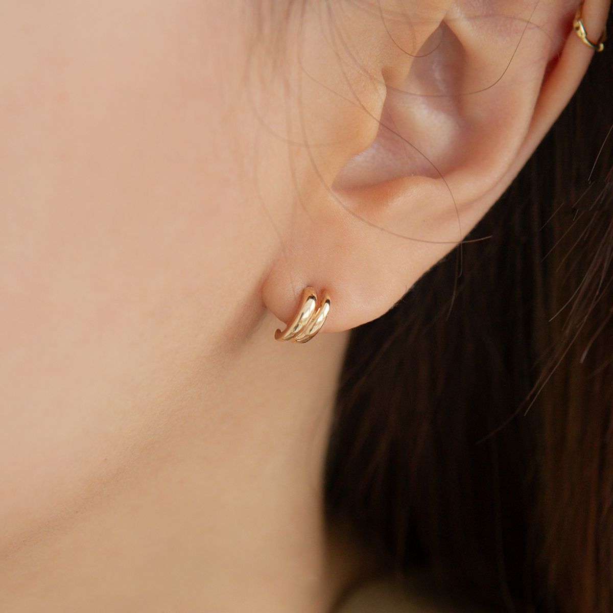 룬느(LUNNE) 14k 더블라인 커브 스터드 귀걸이 (14k골드) #LFE13