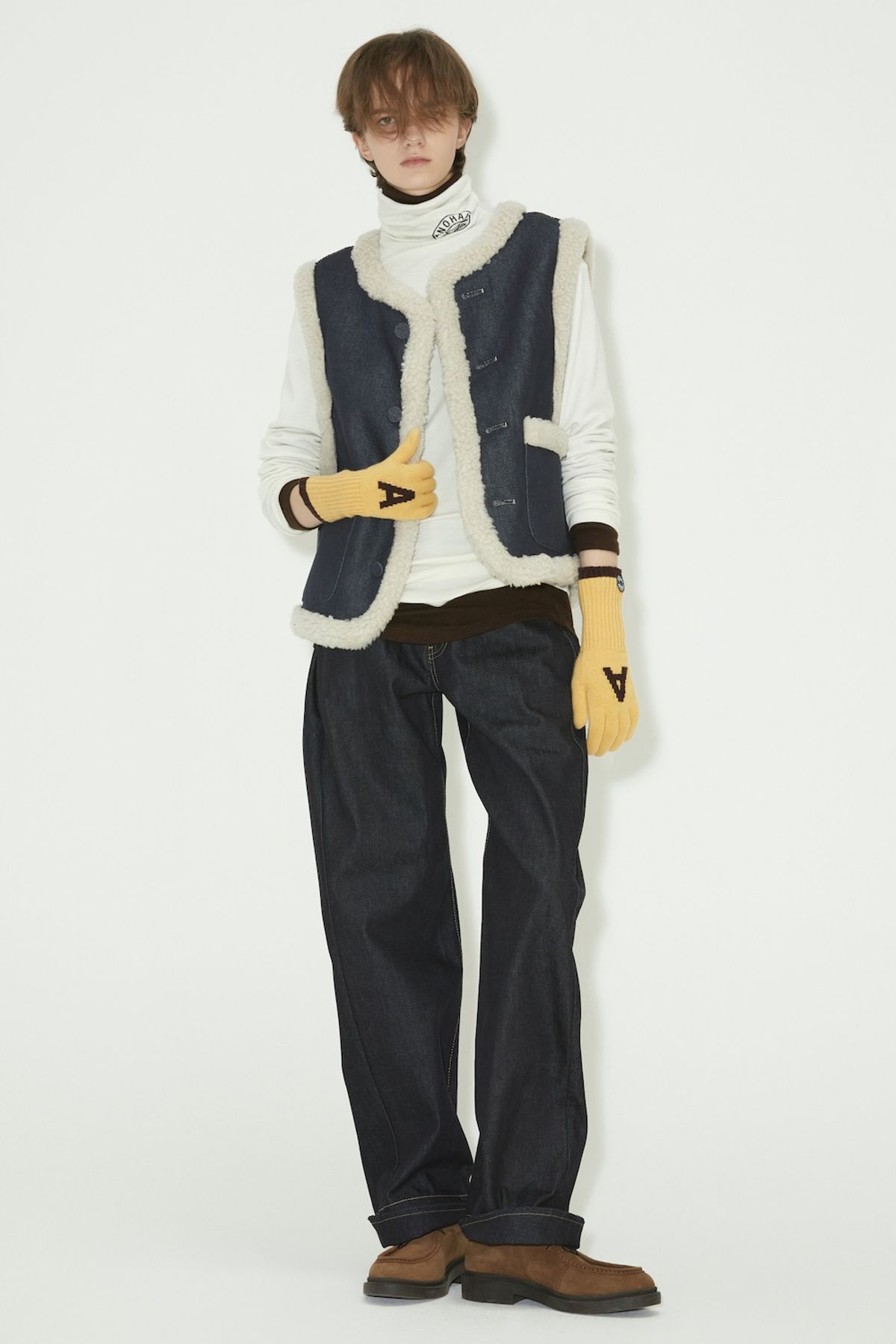 노앙(NOHANT) DENIM MOUTON VEST INDIGO
