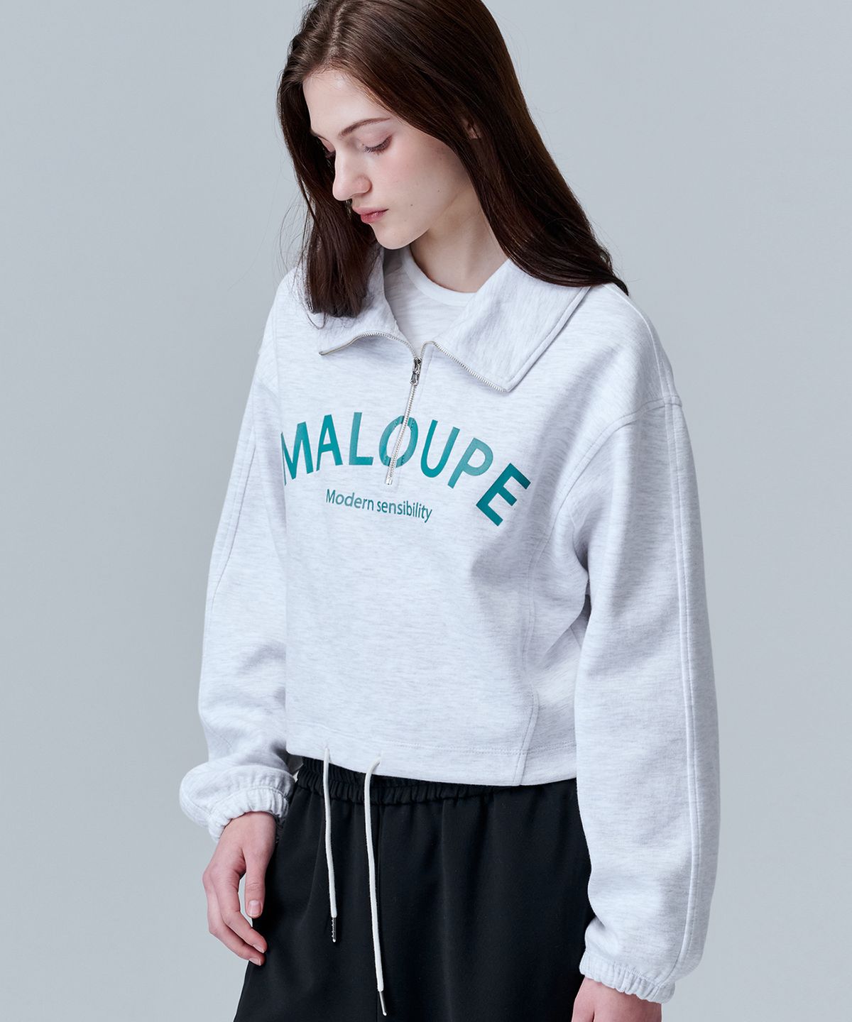 마롭(MALOUPE) 5302 아노락 크롭 스웻셔츠 (라이트 그레이)