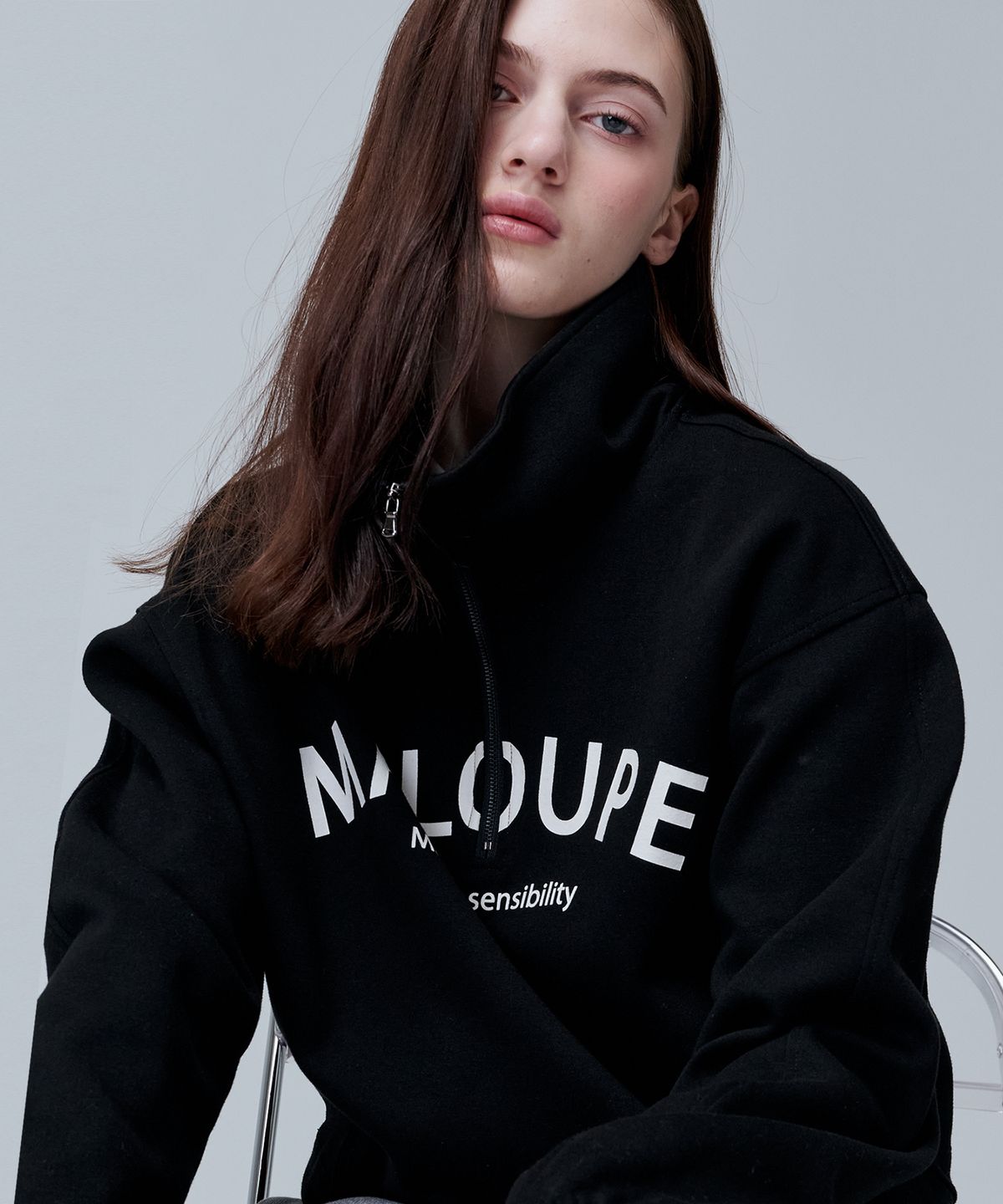 마롭(MALOUPE) 5302 아노락 크롭 스웻셔츠 (블랙)