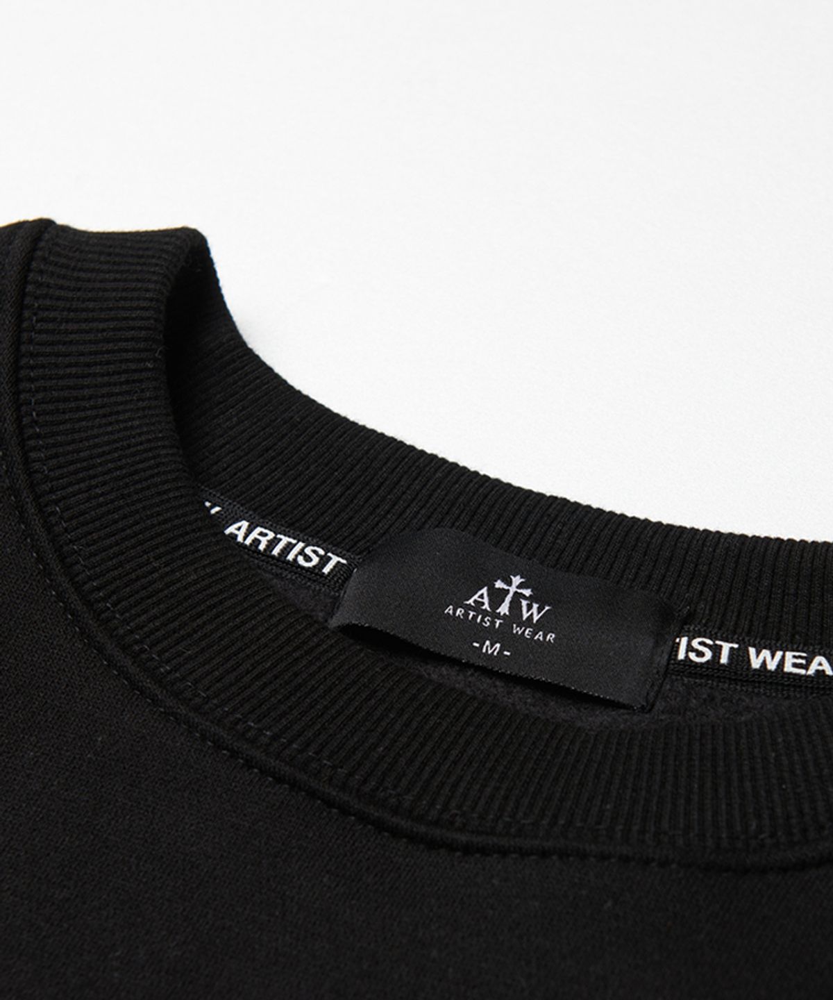 아티스트웨어(ARTISTWEAR) [ATW] 다이스 맨투맨