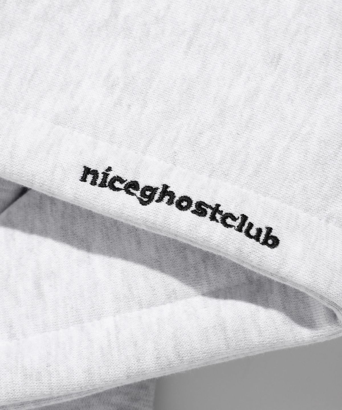 나이스고스트클럽(NICEGHOSTCLUB) TORNADO LOGO HOODIE_LIGHT GREY(NG2DFUM417A)