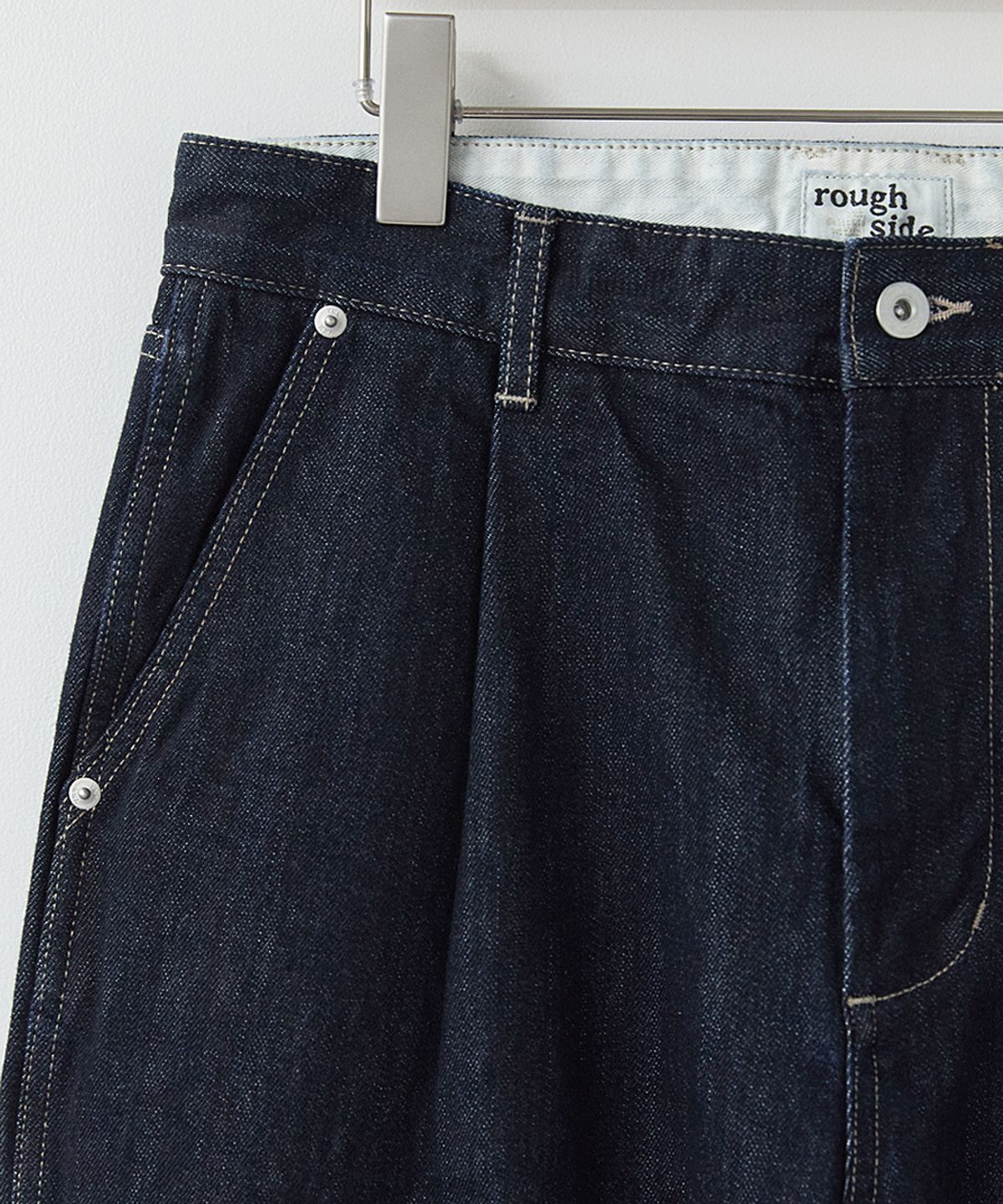 러프사이드(ROUGHSIDE) Drape Denim Pants One Washed