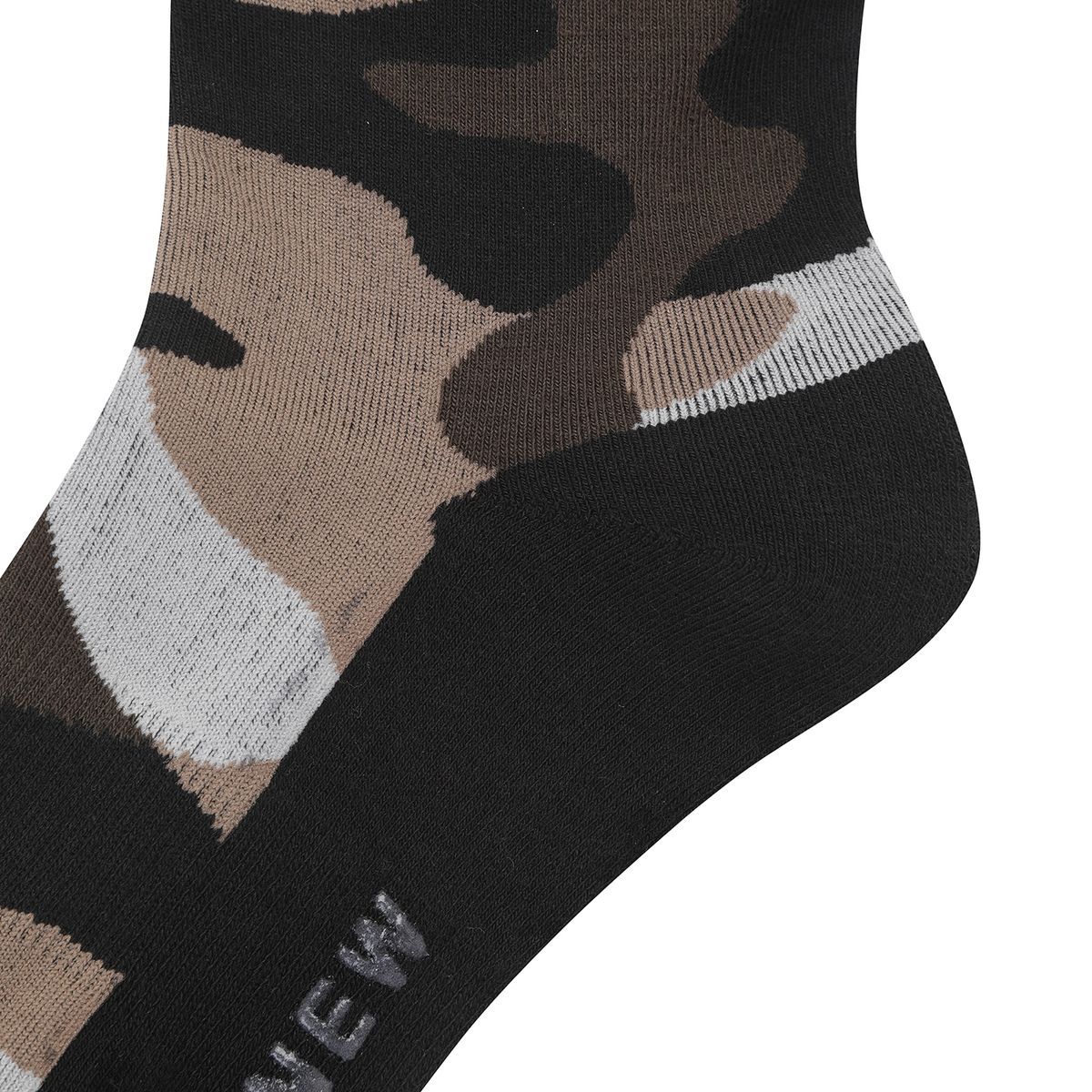 어뉴골프(ANEW GOLF) (M) CAMO LINE MEDIUM NECK SOCKS_BR