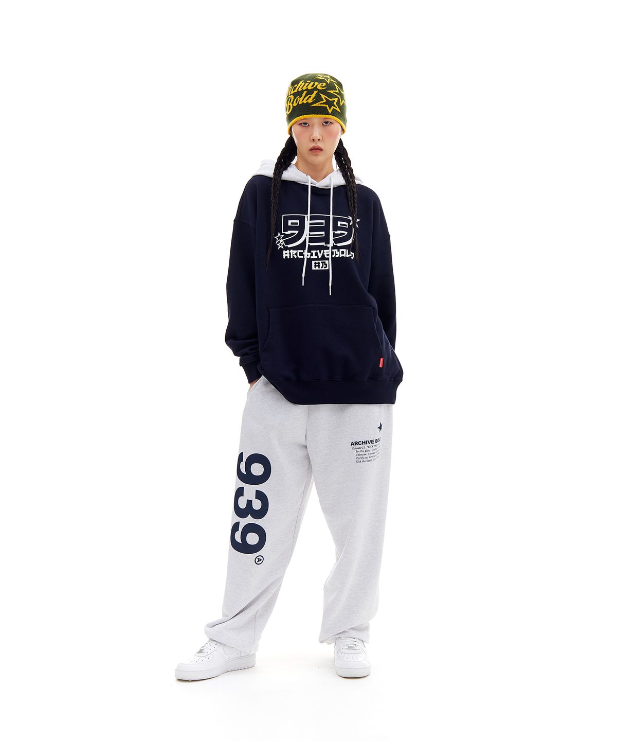 아카이브 볼드(ARCHIVE BOLD) 939 LOGO SWEAT PANTS (LIGHT GRAY)