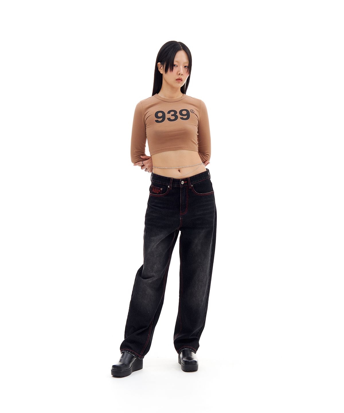 아카이브 볼드(ARCHIVE BOLD) 939 LOGO CROP LONG SLEEVE (SAND BEIGE)