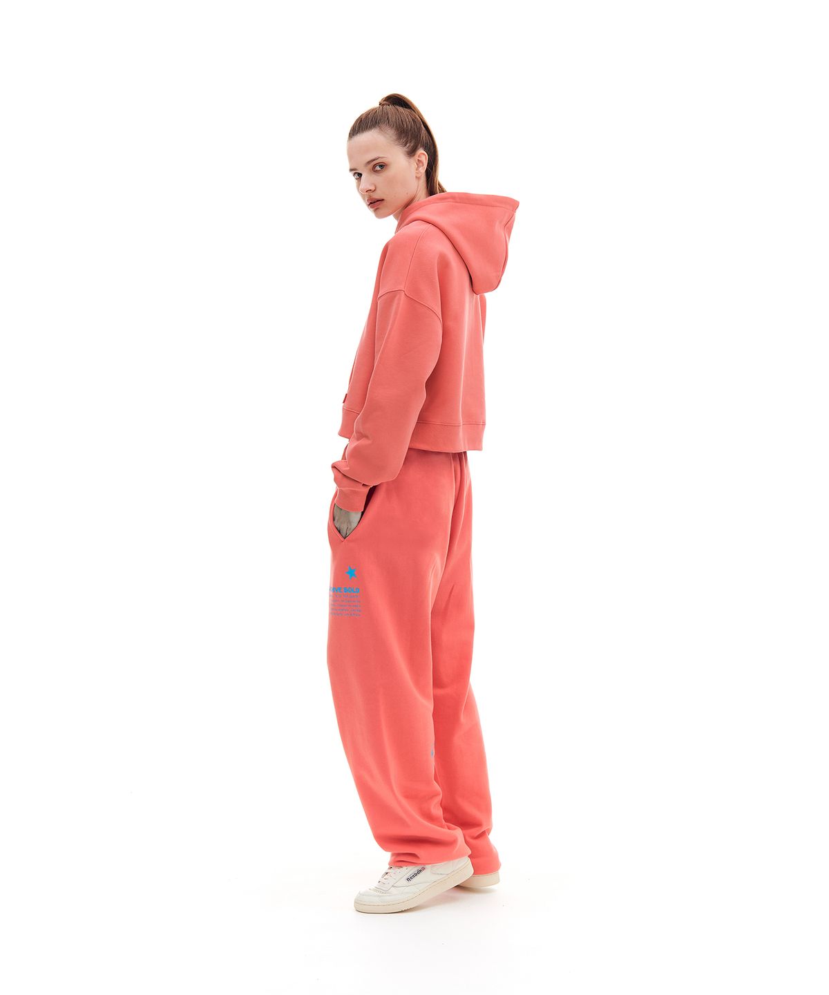 아카이브 볼드(ARCHIVE BOLD) 939 LOGO CROP HOOD (SALMON)