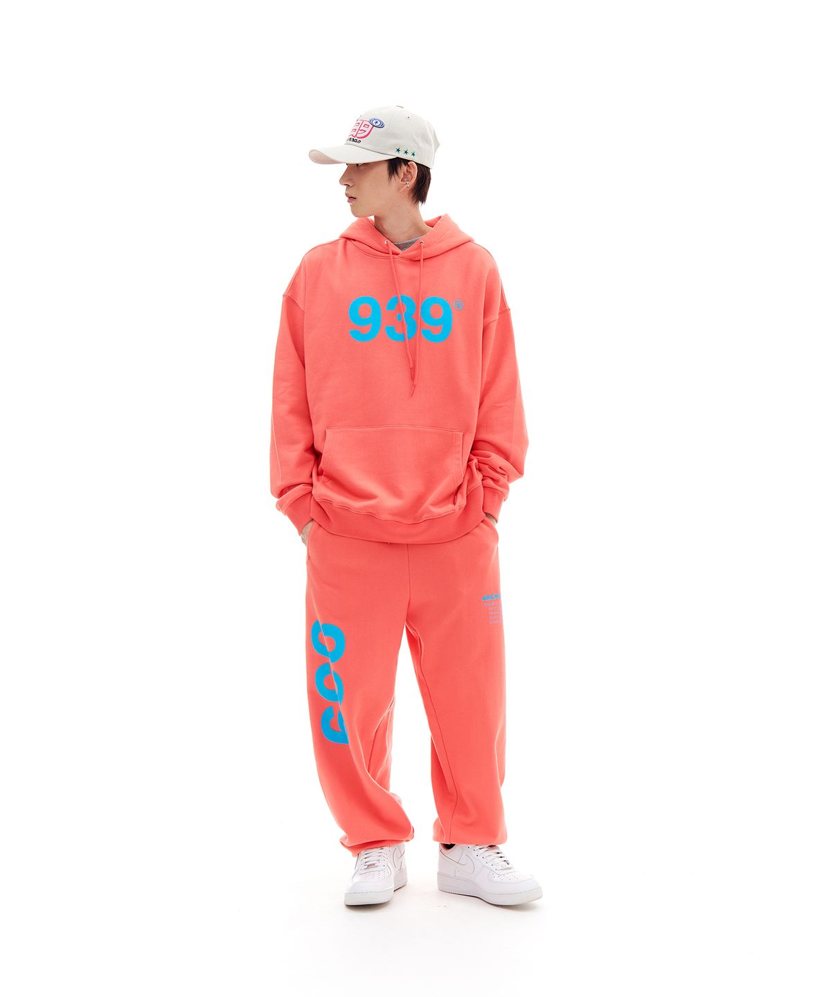 아카이브 볼드(ARCHIVE BOLD) 939 LOGO HOOD (SALMON)