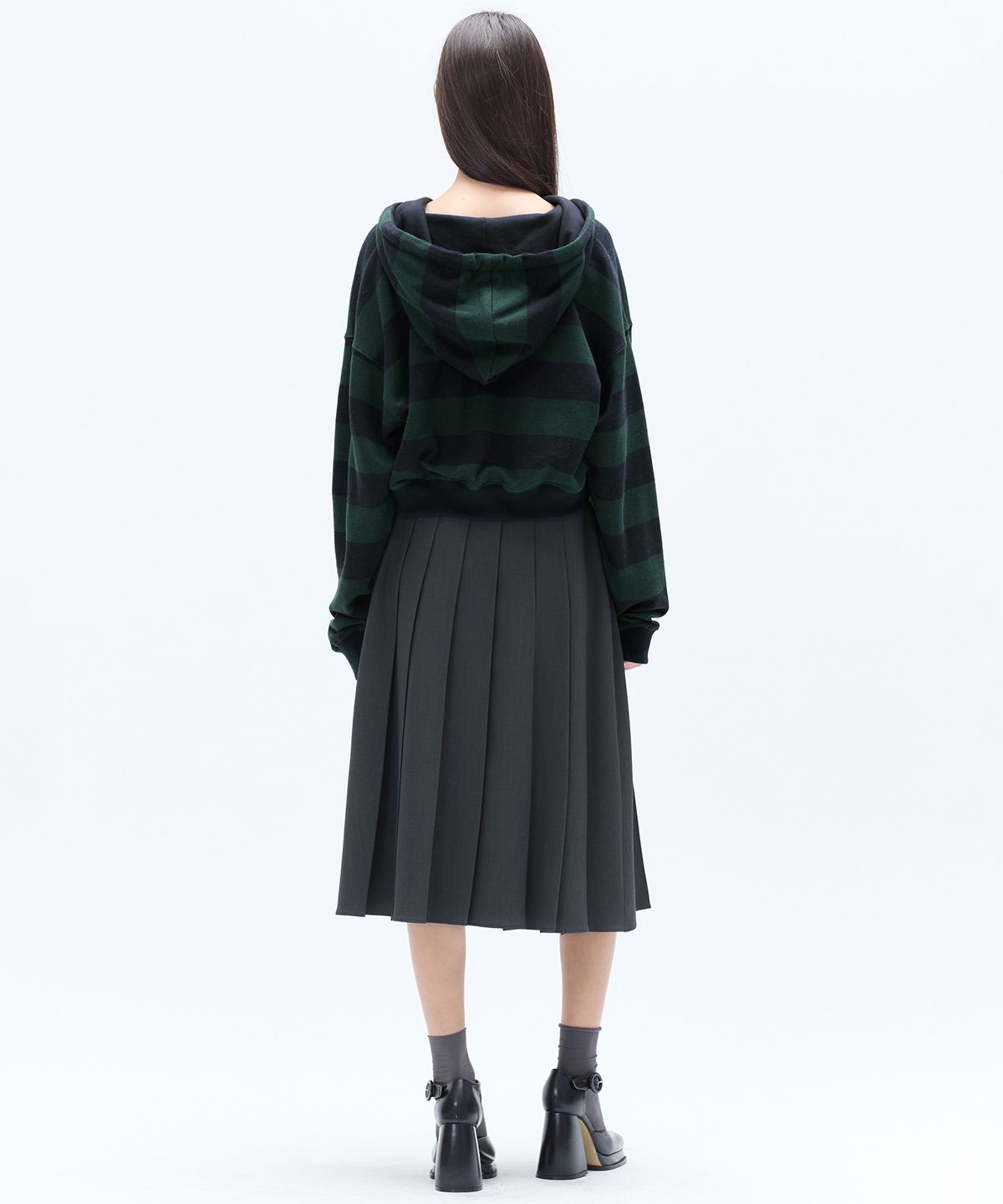 해바이해킴(HAE BY HAEKIM) STRIPE CROP HOODIE_GREEN