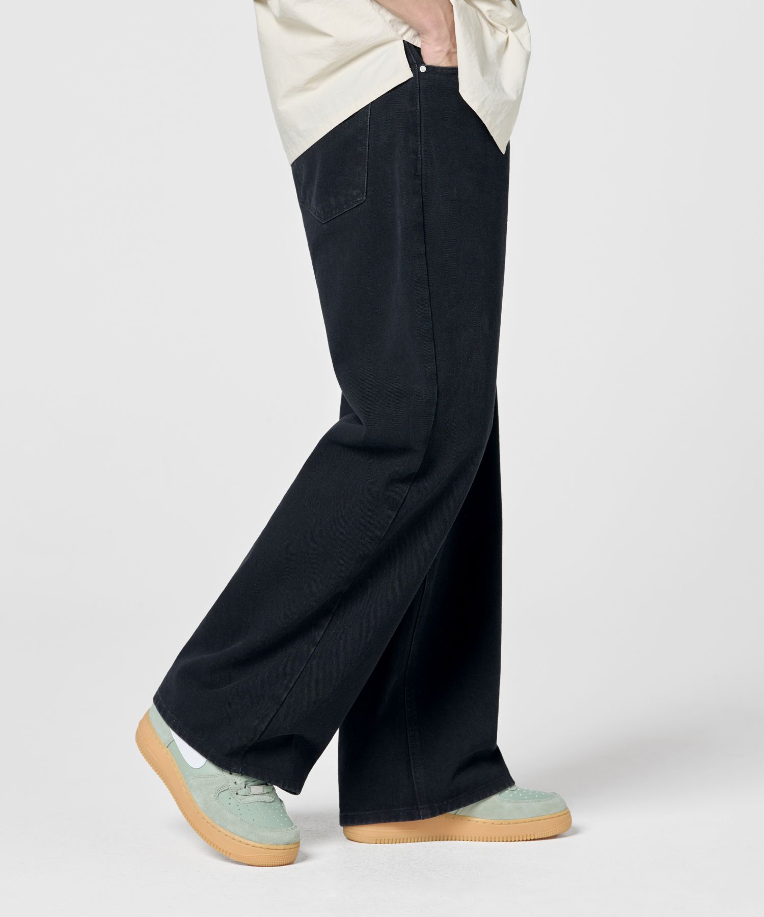 MUSINSA | AGOD Wide Denim Pants [Black]