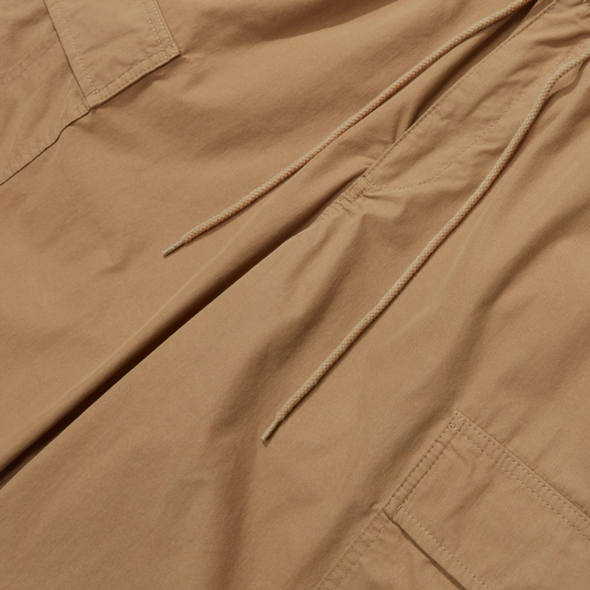 마크엠(MARKM) WIDE FIT CARGO PANTS BEIGE