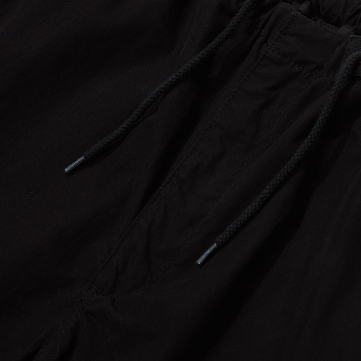 마크엠(MARKM) WIDE FIT CARGO PANTS BLACK