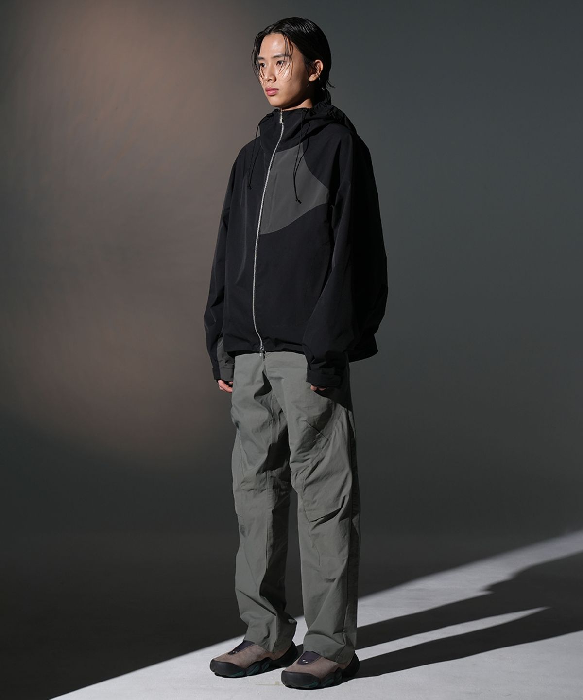 그레일즈(GRAILZ) ESSENTIAL SHELL JACKET [BLACK]