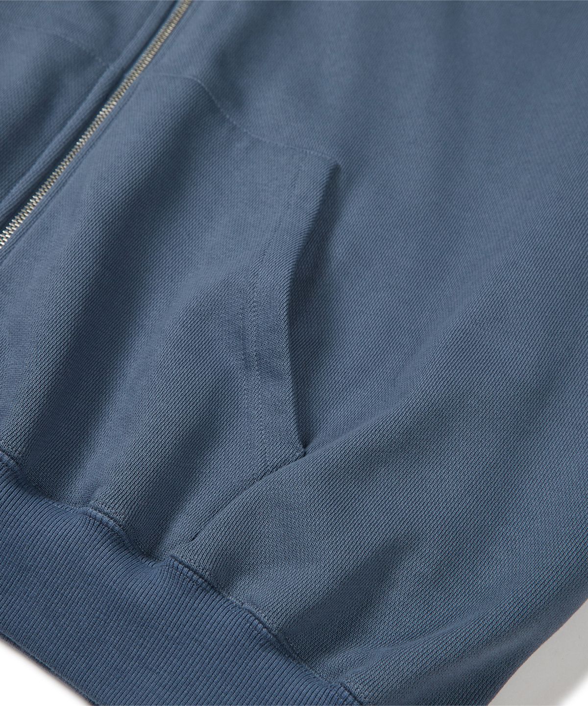 이에이(IEY) OVER MOTION LOGO HOODIE ZIP-UP Blue
