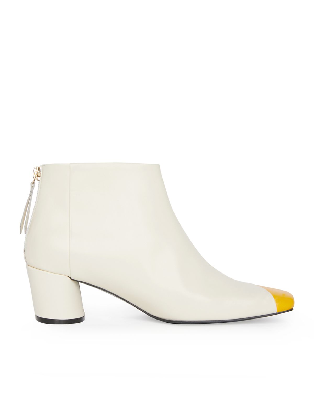 꼼므지(COMMEGEE) Asymmetry Ankle Boots / CG1029YEIV