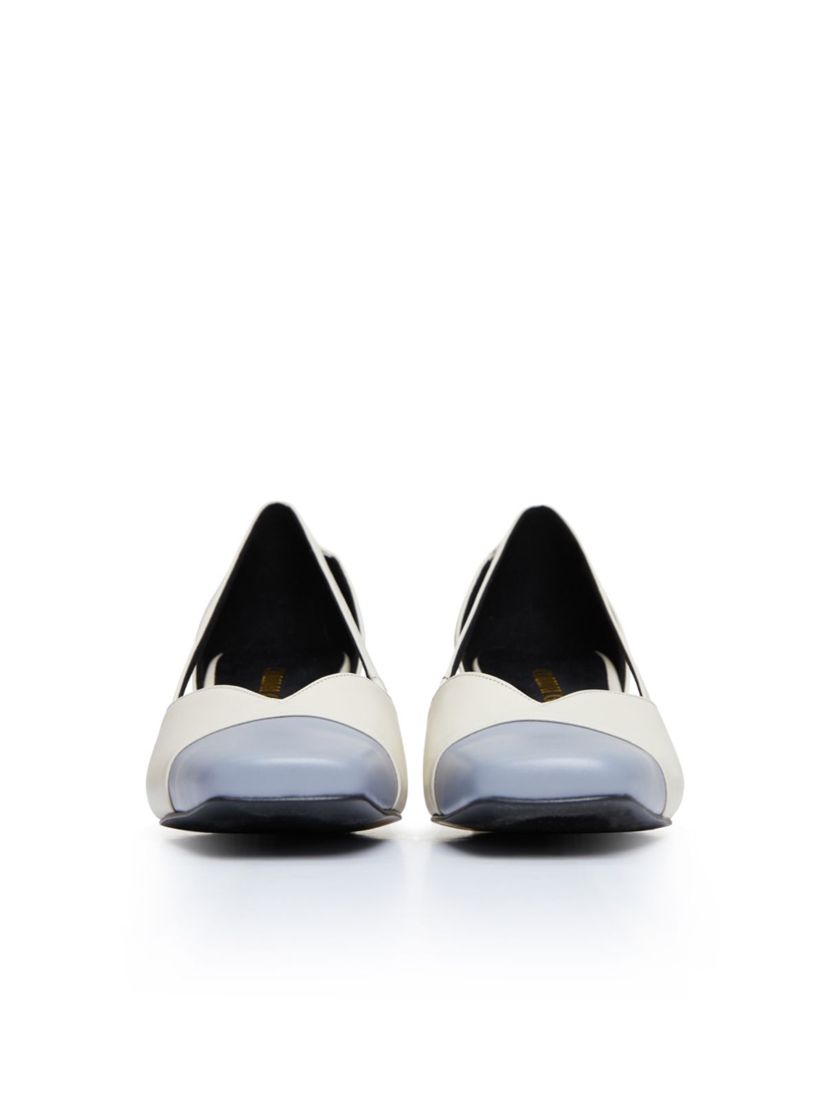 꼼므지(COMMEGEE) V Pointed pumps / CG1035BLIV