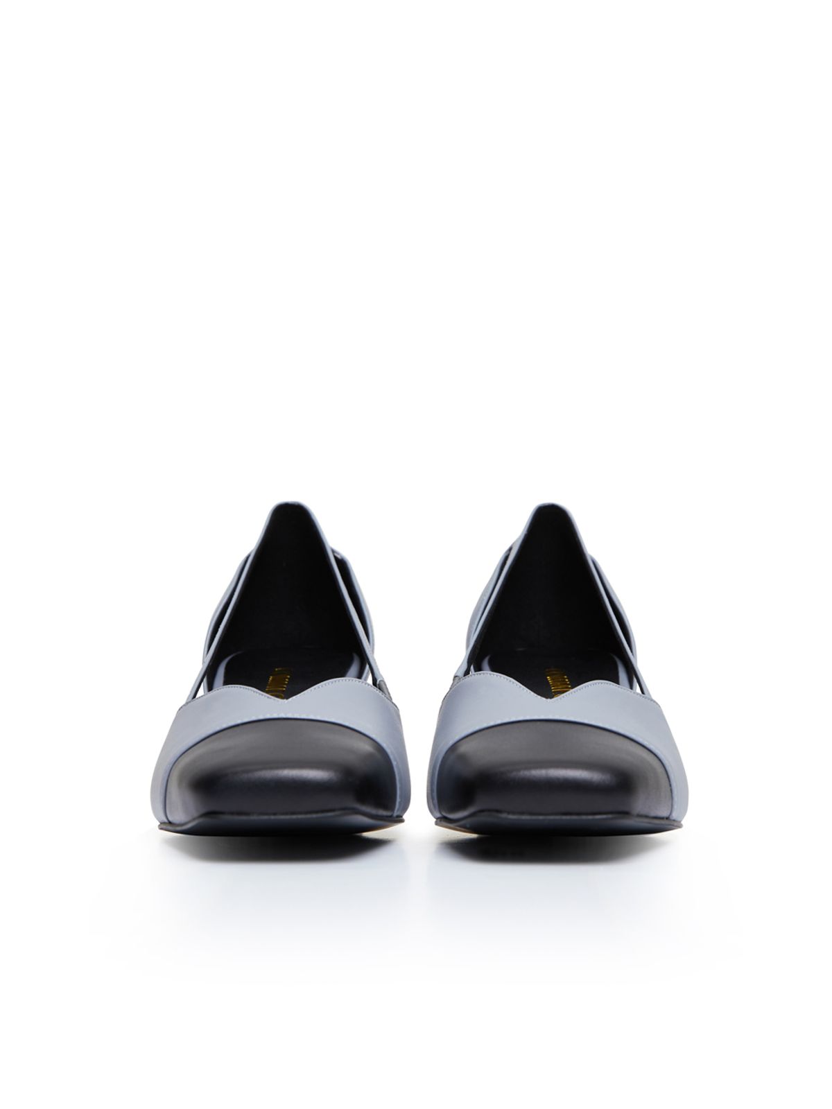 꼼므지(COMMEGEE) V Pointed pumps / CG1035BKBL
