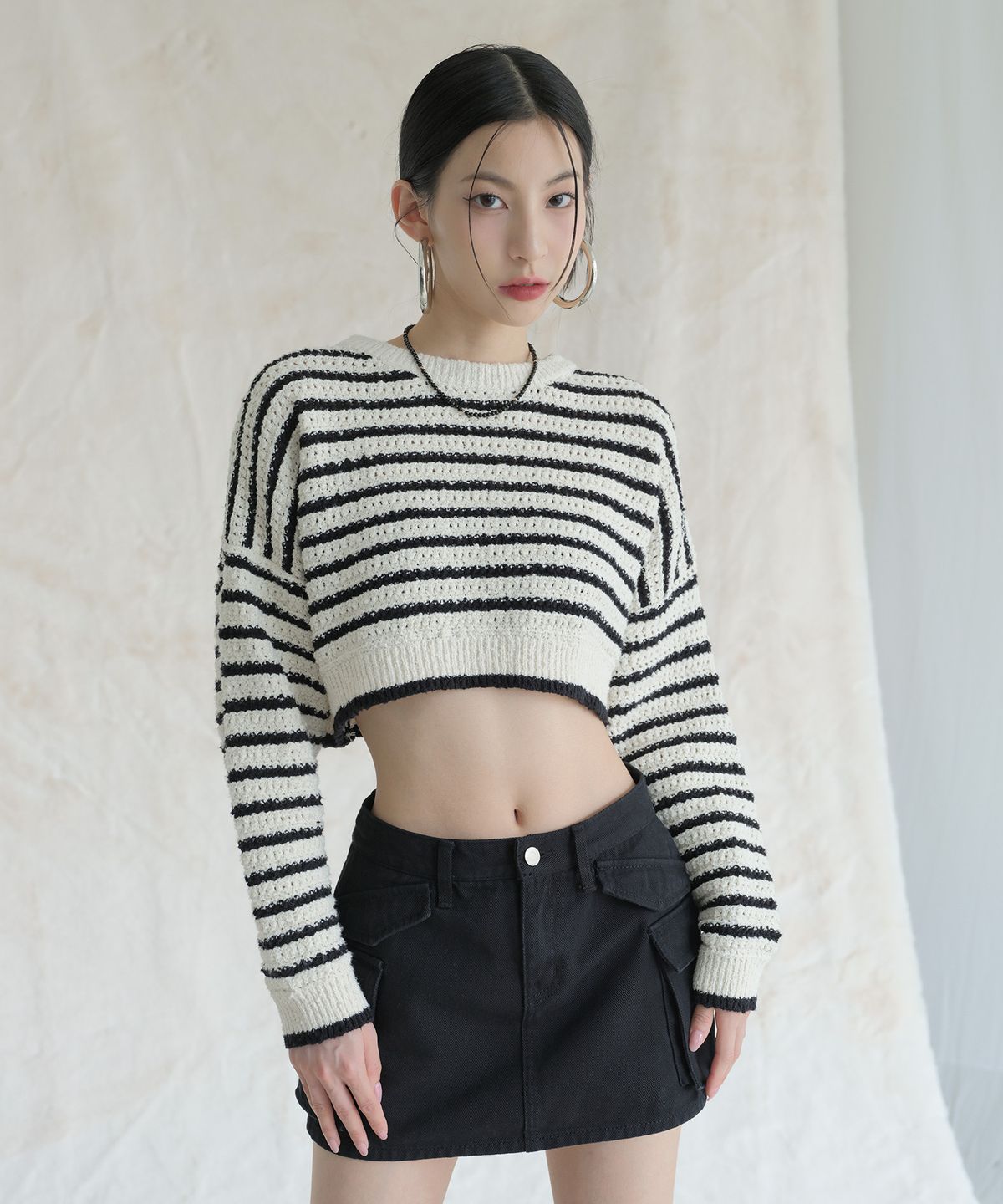 어반드레스(AVANDRESS) Didier Stripe Cropped Knit - 2COL